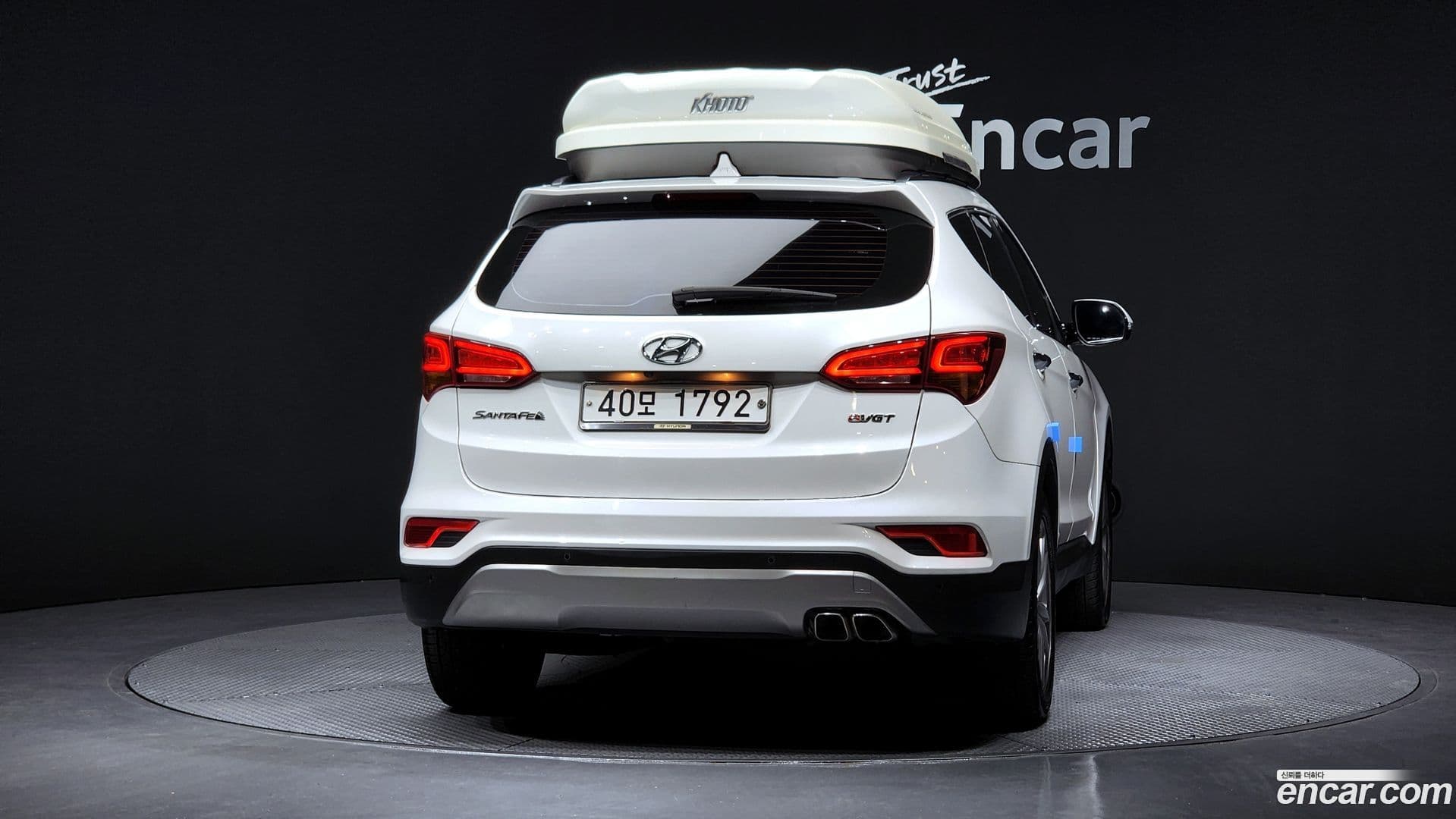 Main__Slider__Photo:Santafe Hyundai 2015.8-3