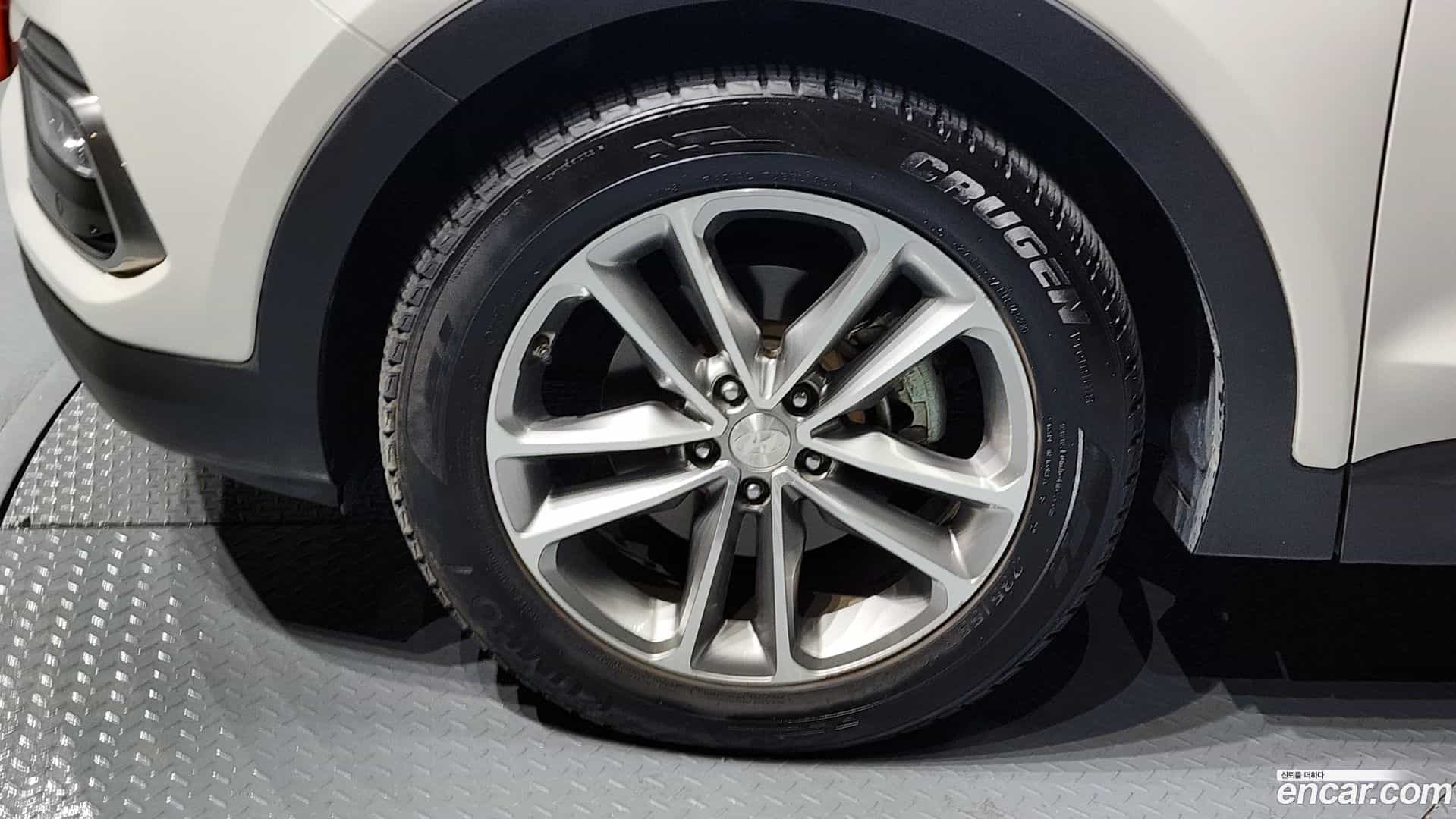 Santafe Hyundai 2015.8-OUTER-005