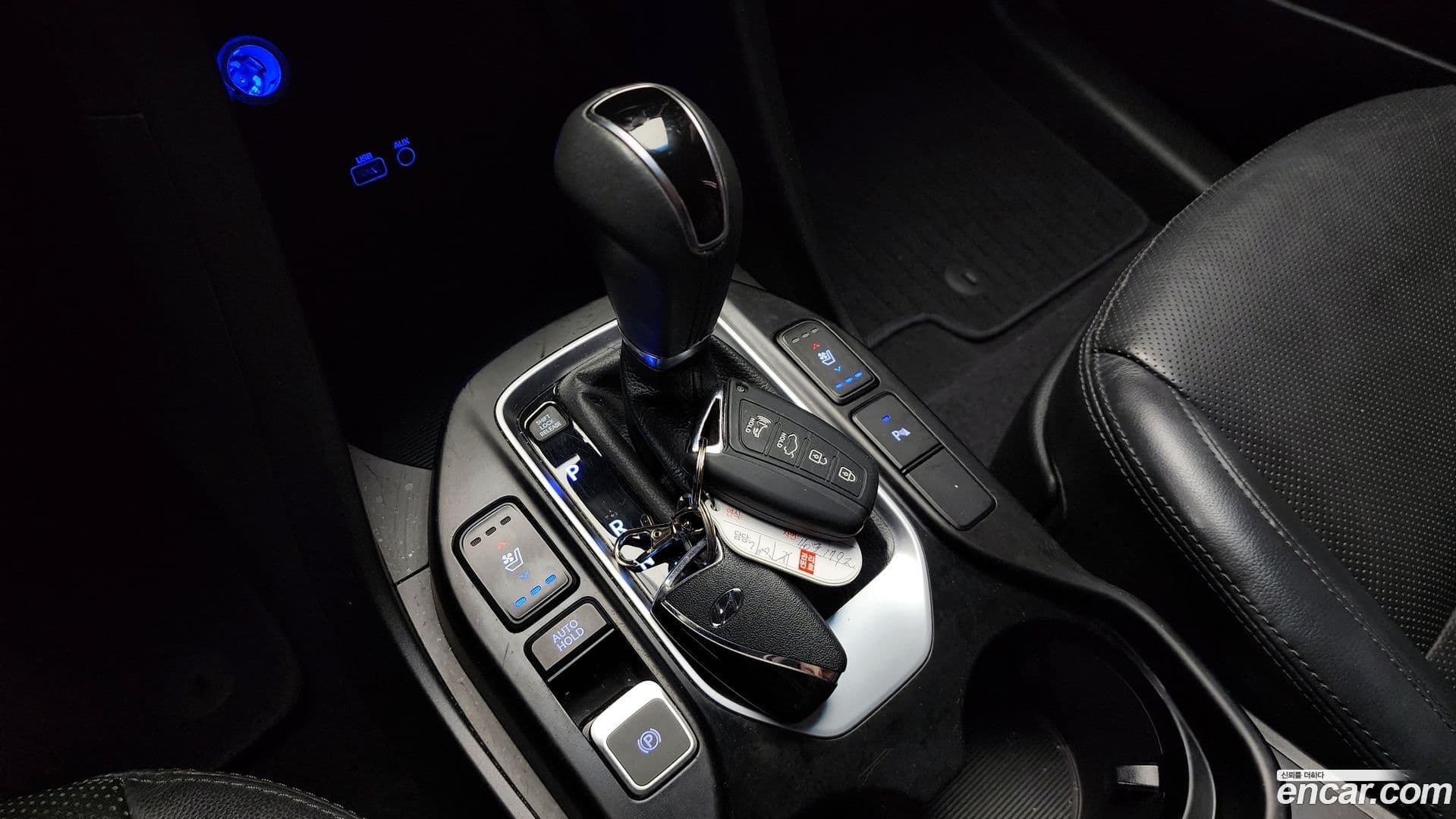 Main__Slider__Photo:Santafe Hyundai 2015.8-8