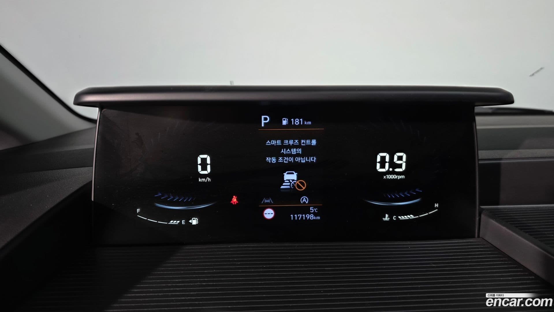 Main__Slider__Photo:Staria Hyundai 2024.2-7