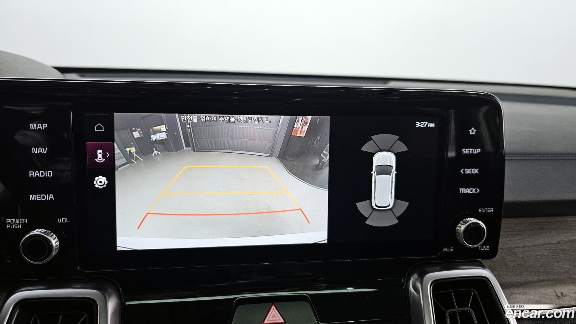 Main__Slider__Photo:Sorento Kia 2020.9-14