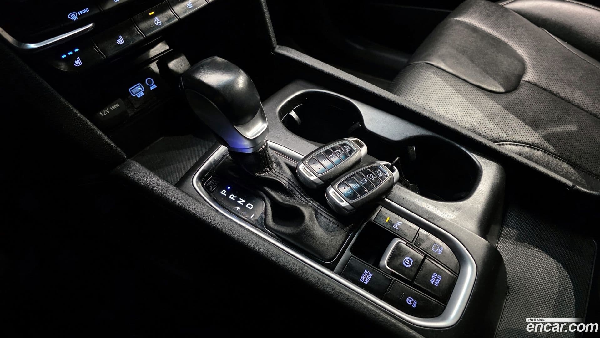 Main__Slider__Photo:Santafe Hyundai 2019.9-8