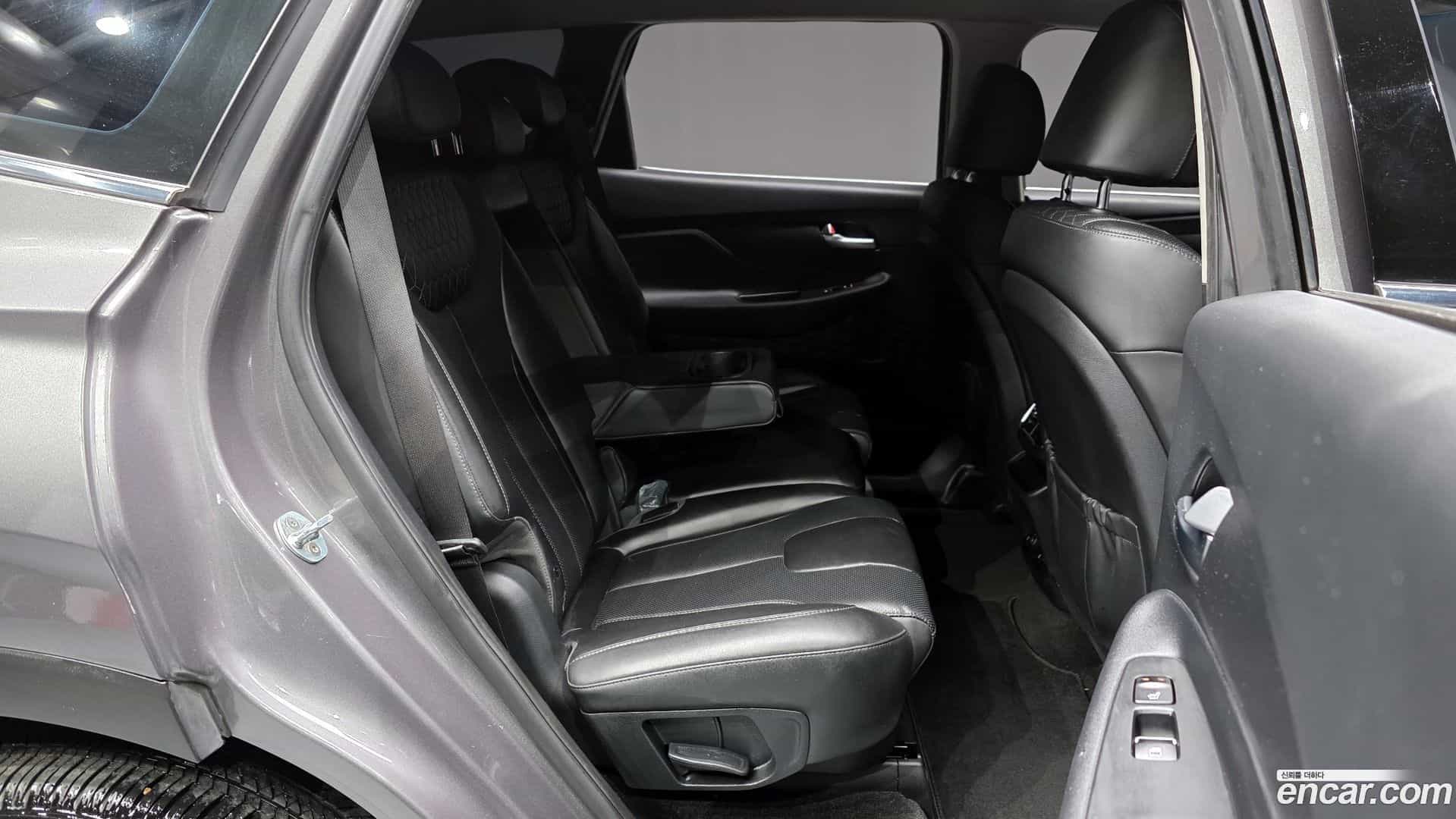 Santafe Hyundai 2019.9-OPTION-016