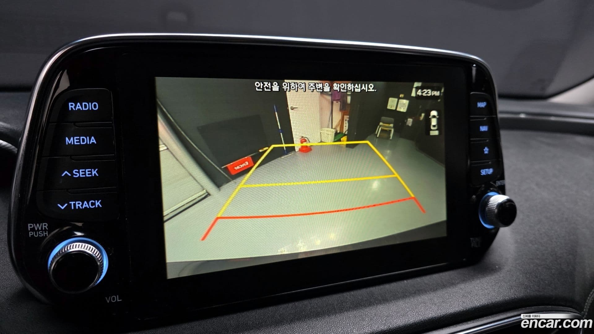 Main__Slider__Photo:Santafe Hyundai 2019.9-15