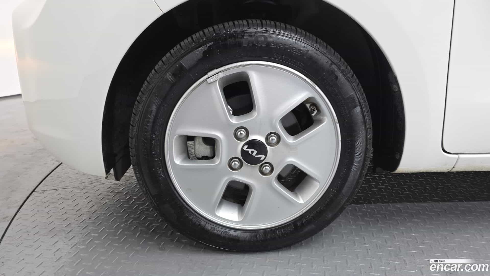 RAY Kia 2022.5-OUTER-005