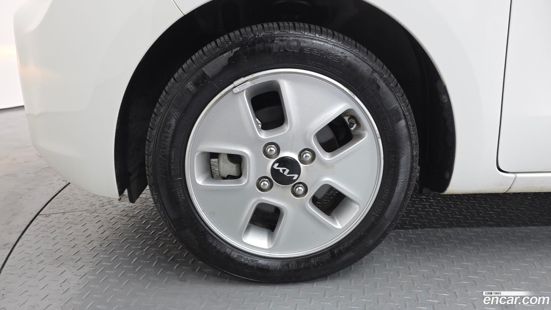 Main__Slider__Photo:RAY Kia 2022.5-4