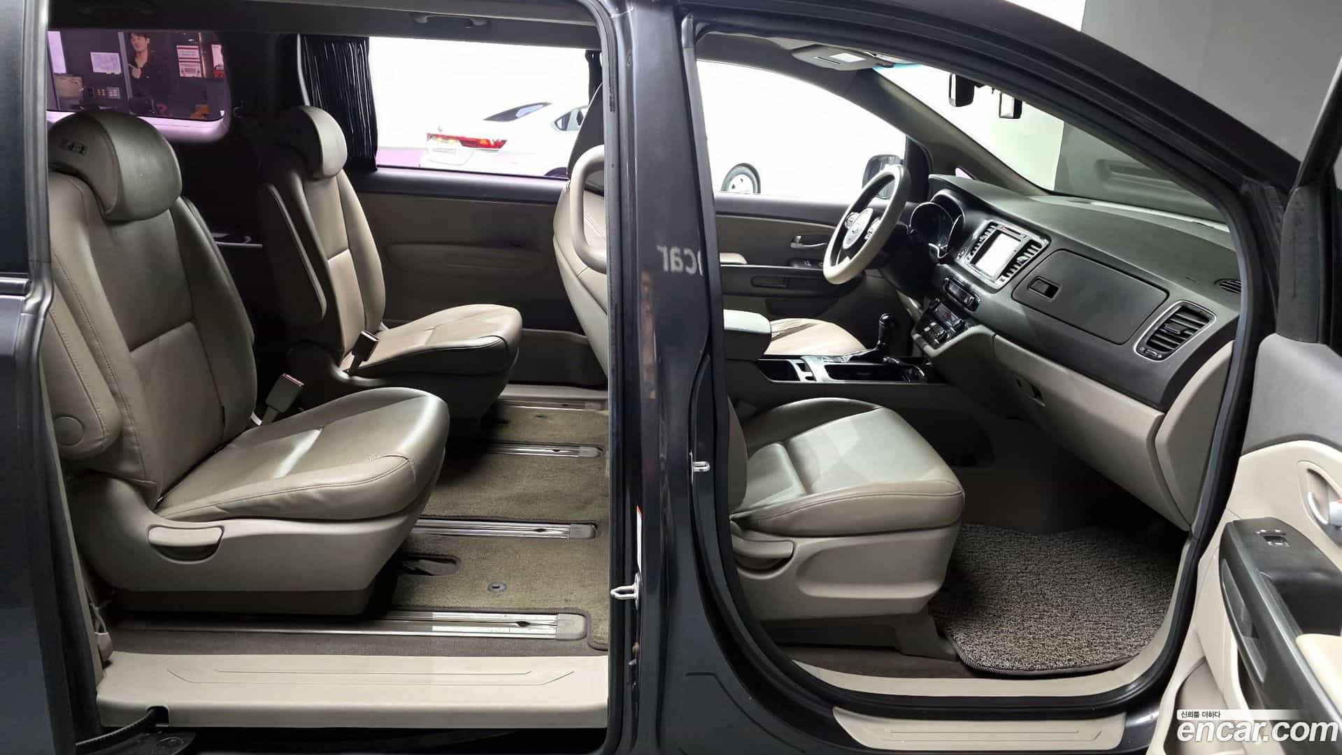 Canival Kia 2016.2-OPTION-015