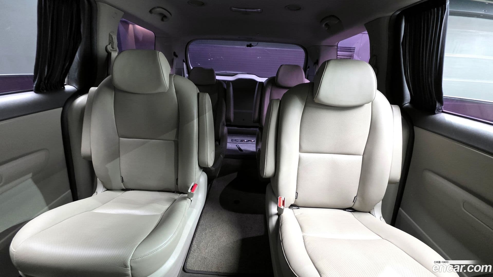 Main__Slider__Photo:Canival Kia 2016.2-11