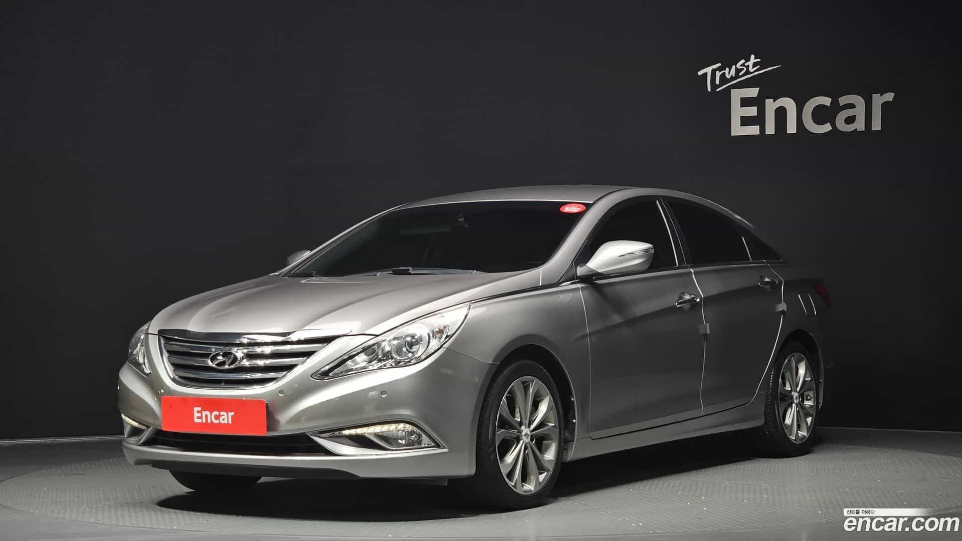 Sonata Hyundai 2013.8-OUTER-001