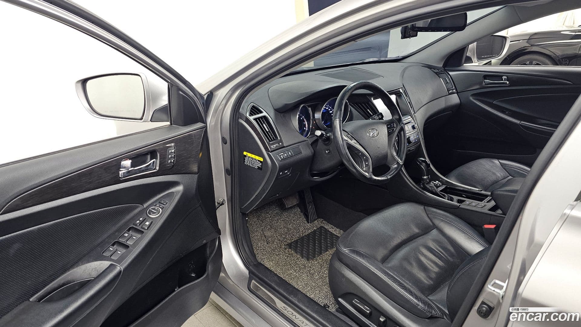 Main__Slider__Photo:Sonata Hyundai 2013.8-9