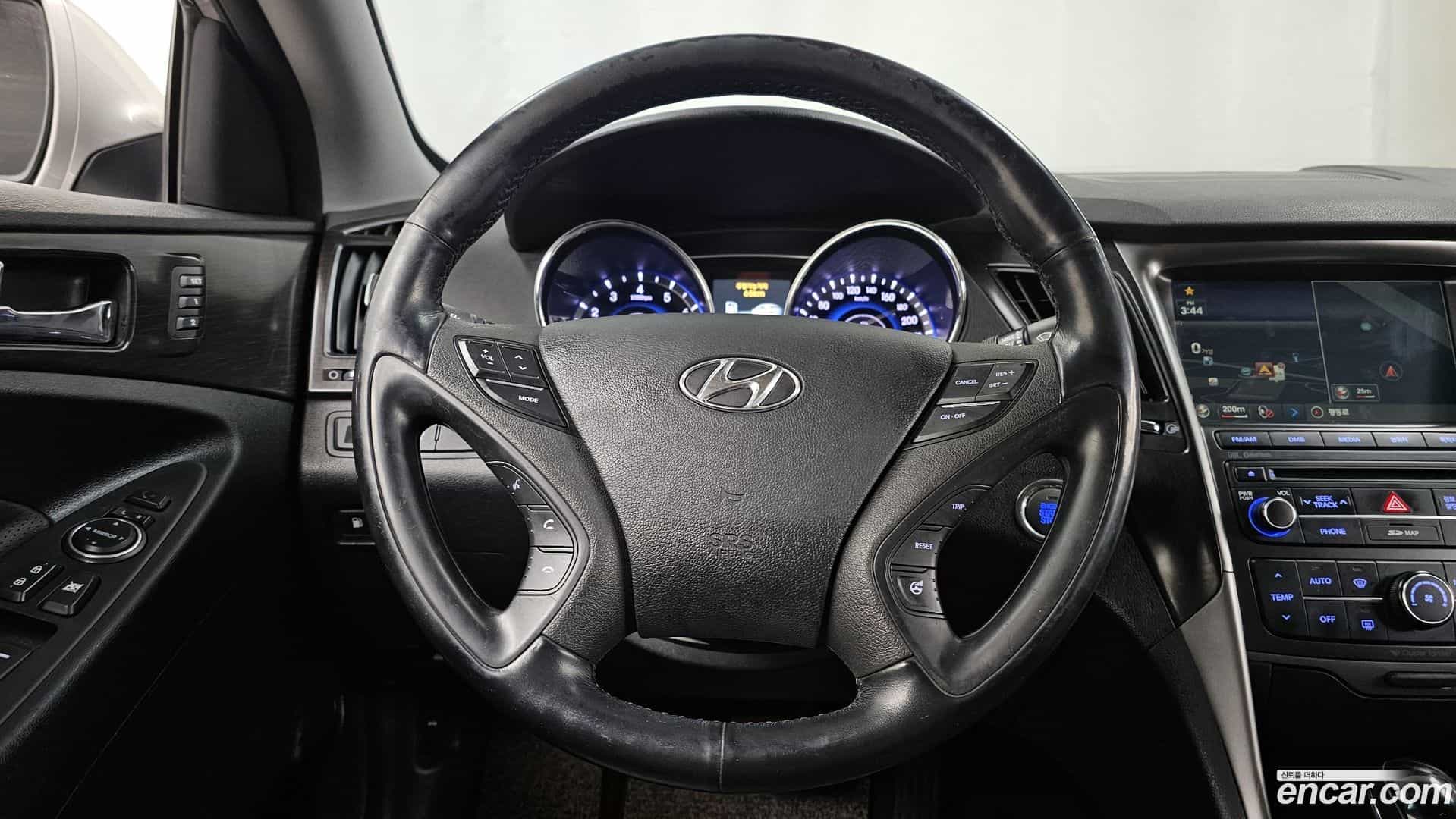 Sonata Hyundai 2013.8-OPTION-017