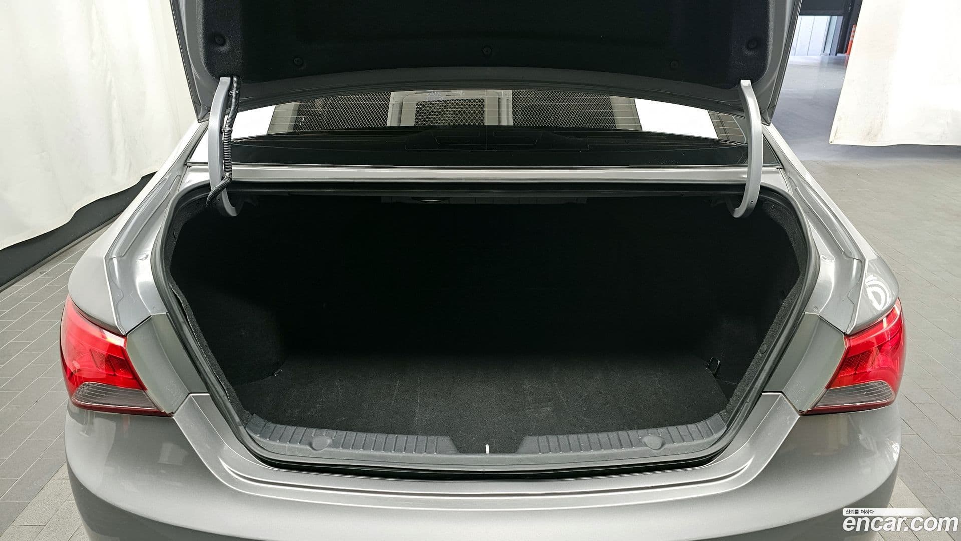 Main__Slider__Photo:Sonata Hyundai 2013.8-19