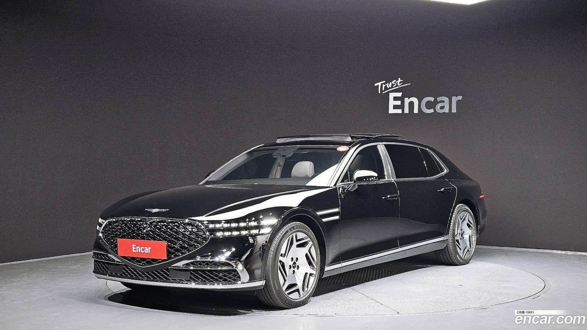 Main__Slider__Photo:G90 Genesis 2025.0-0