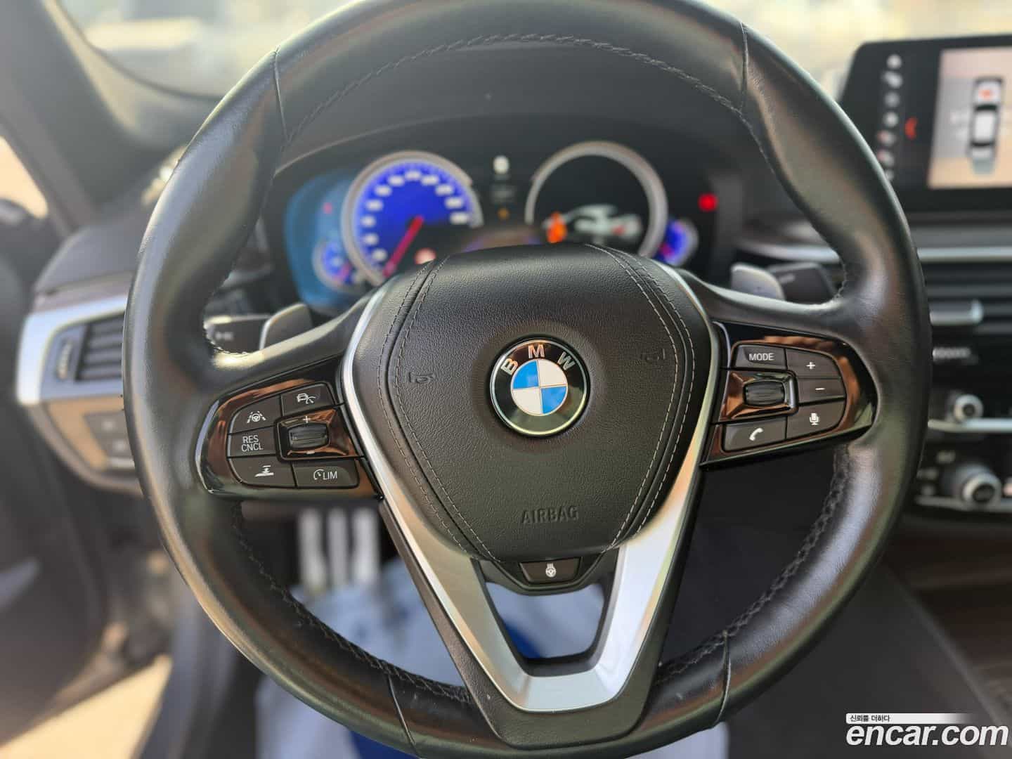 5-Series BMW 2018.5-OPTION-021