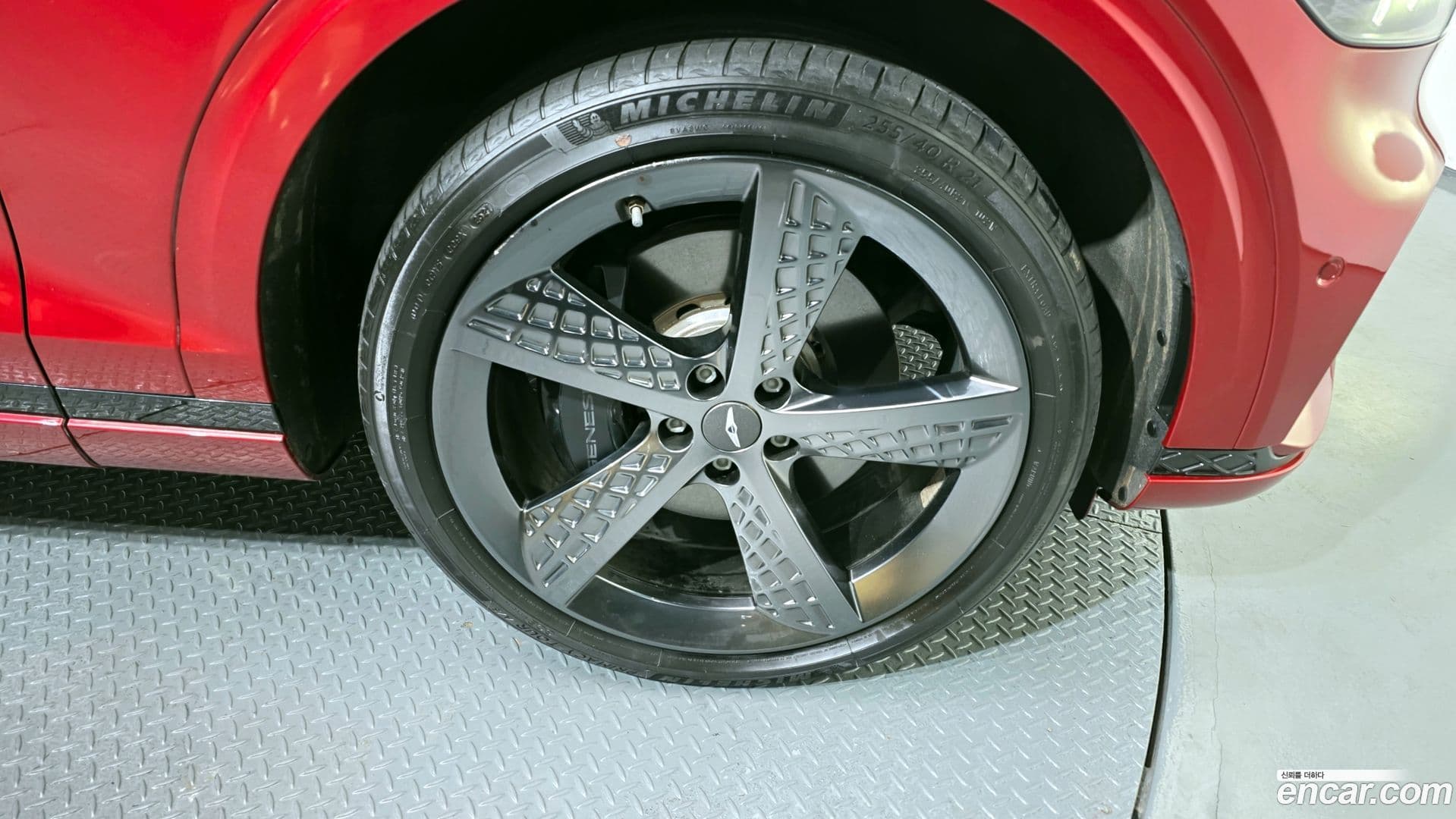 Main__Slider__Photo:GV70 Genesis 2022.0-4