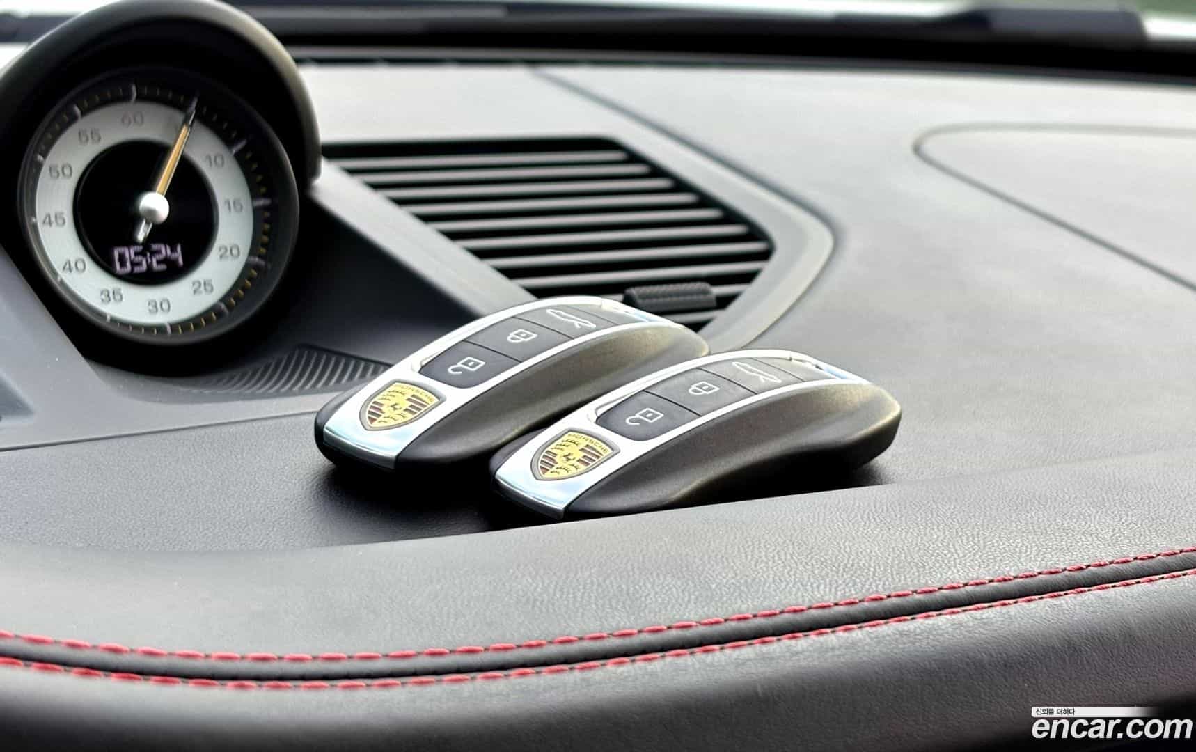 911 Porsche 2022.4-OPTION-019