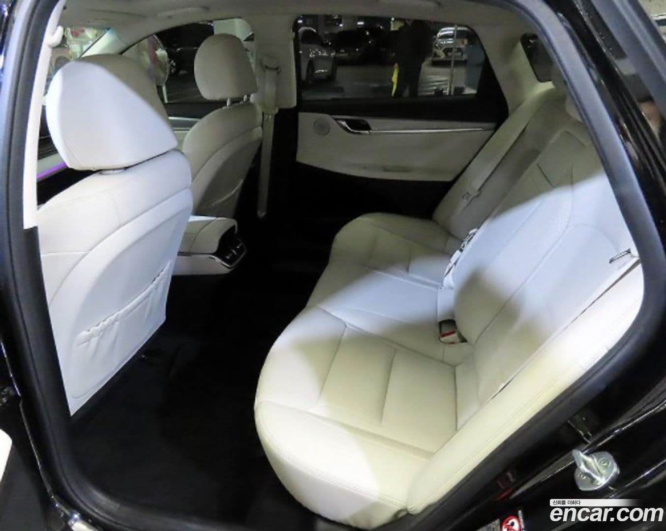 Main__Slider__Photo:Grandeur Hyundai 2022.4-11