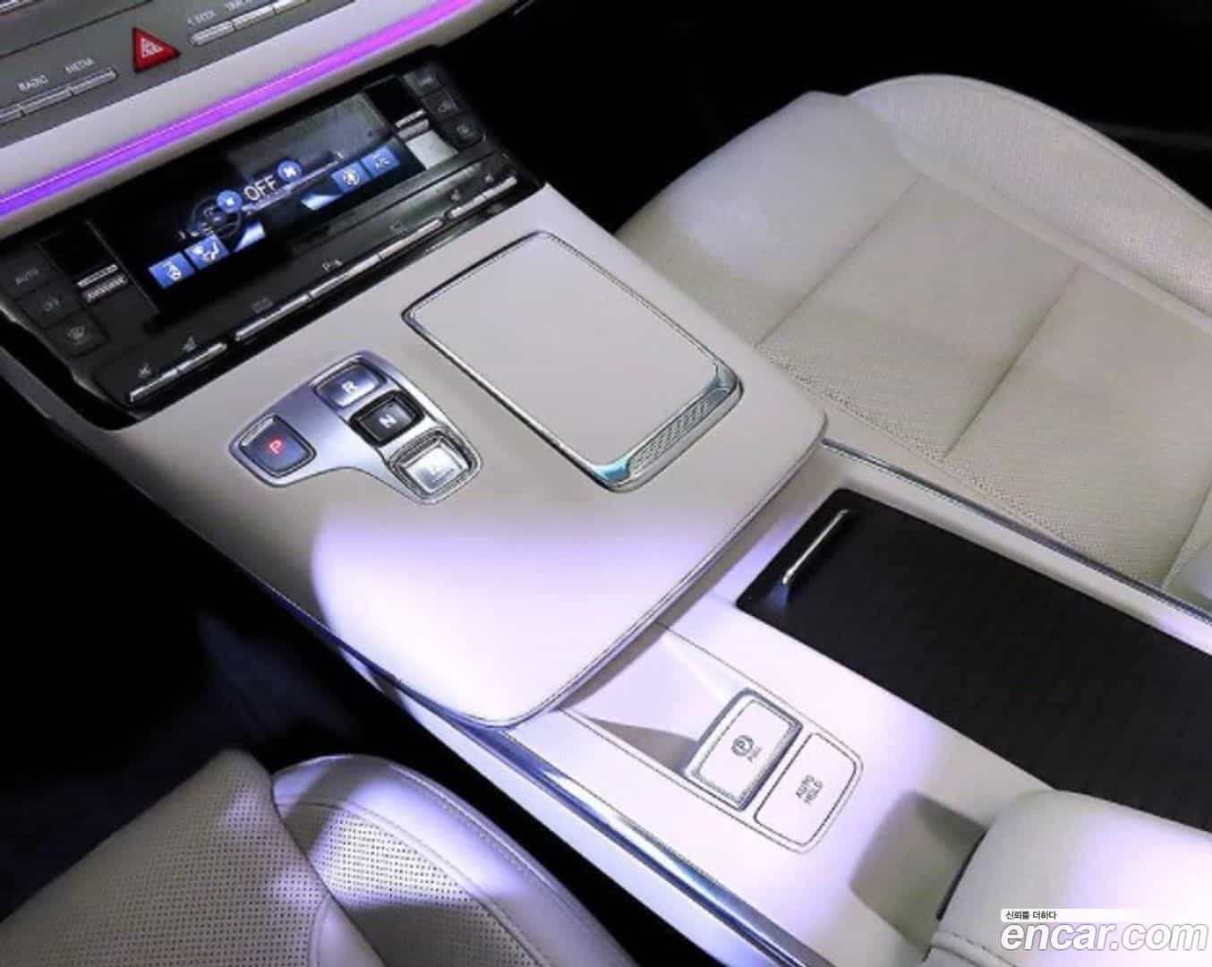 Grandeur Hyundai 2022.4-OPTION-021