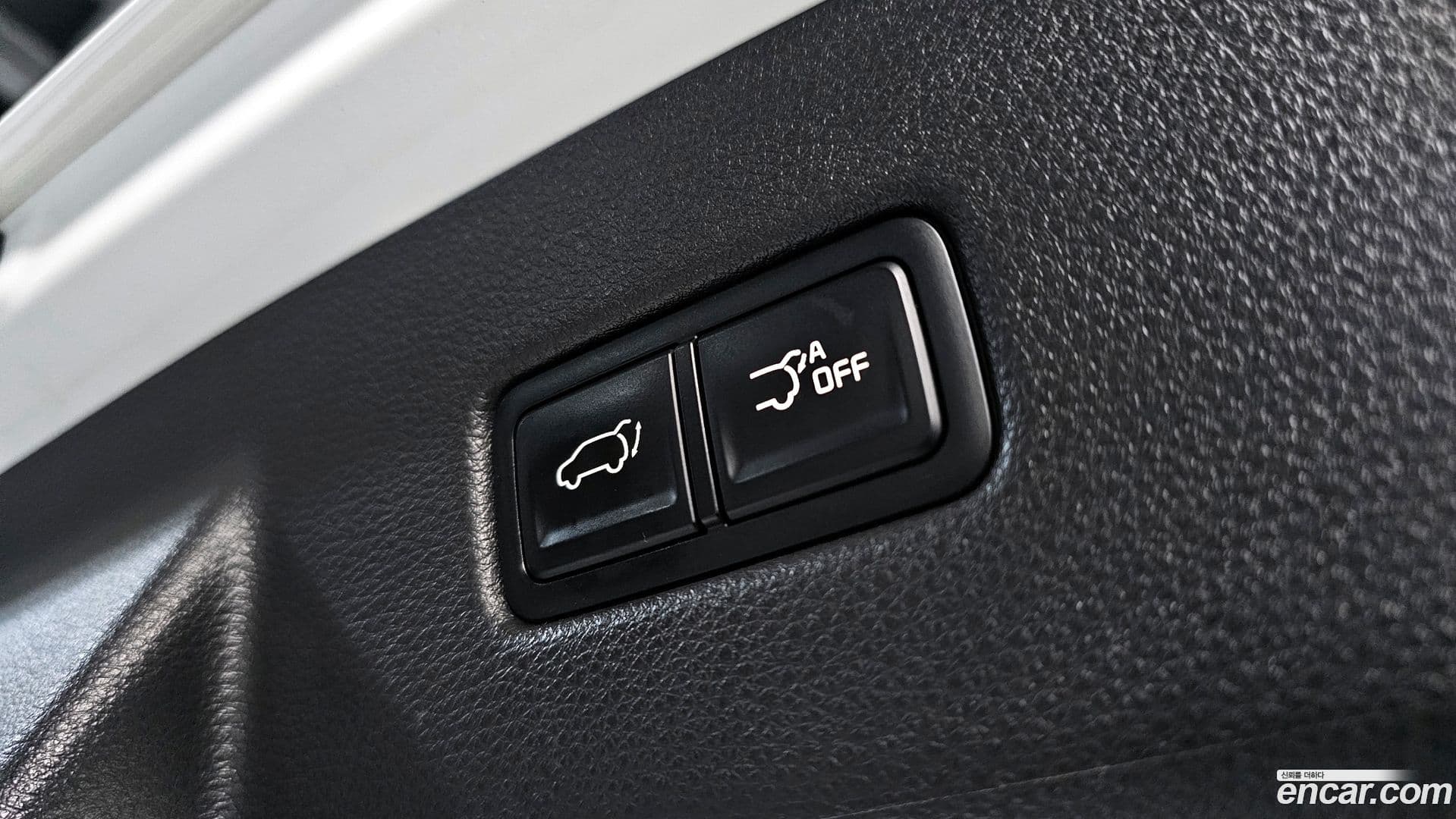 Main__Slider__Photo:Canival Kia 2022.0-18