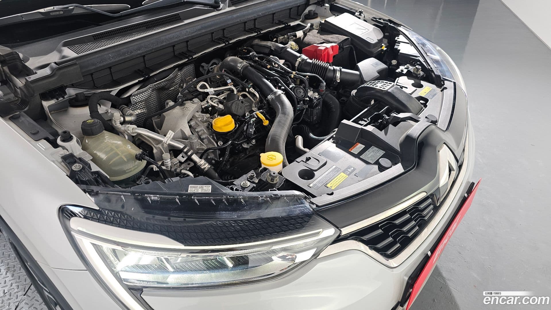 Main__Slider__Photo:XM3 Renault-KoreaSamsung 2020.2-5