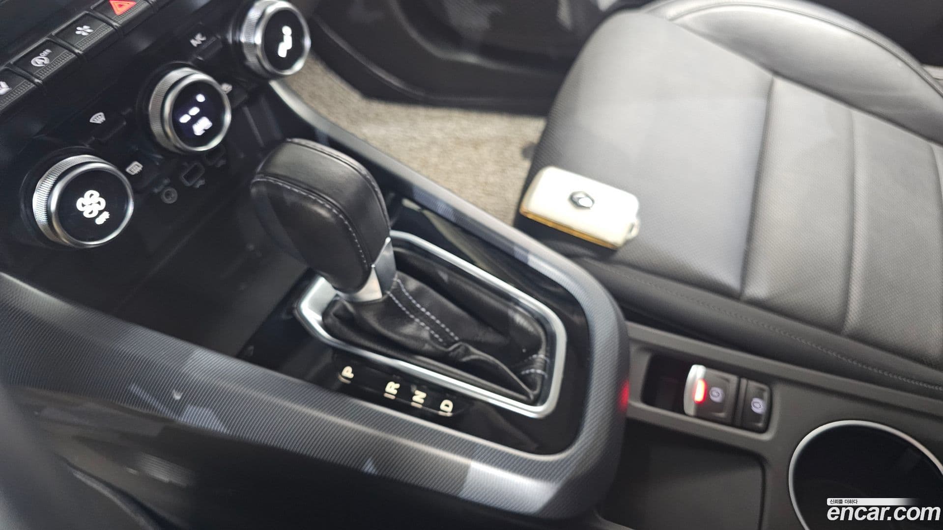 Main__Slider__Photo:XM3 Renault-KoreaSamsung 2020.2-8