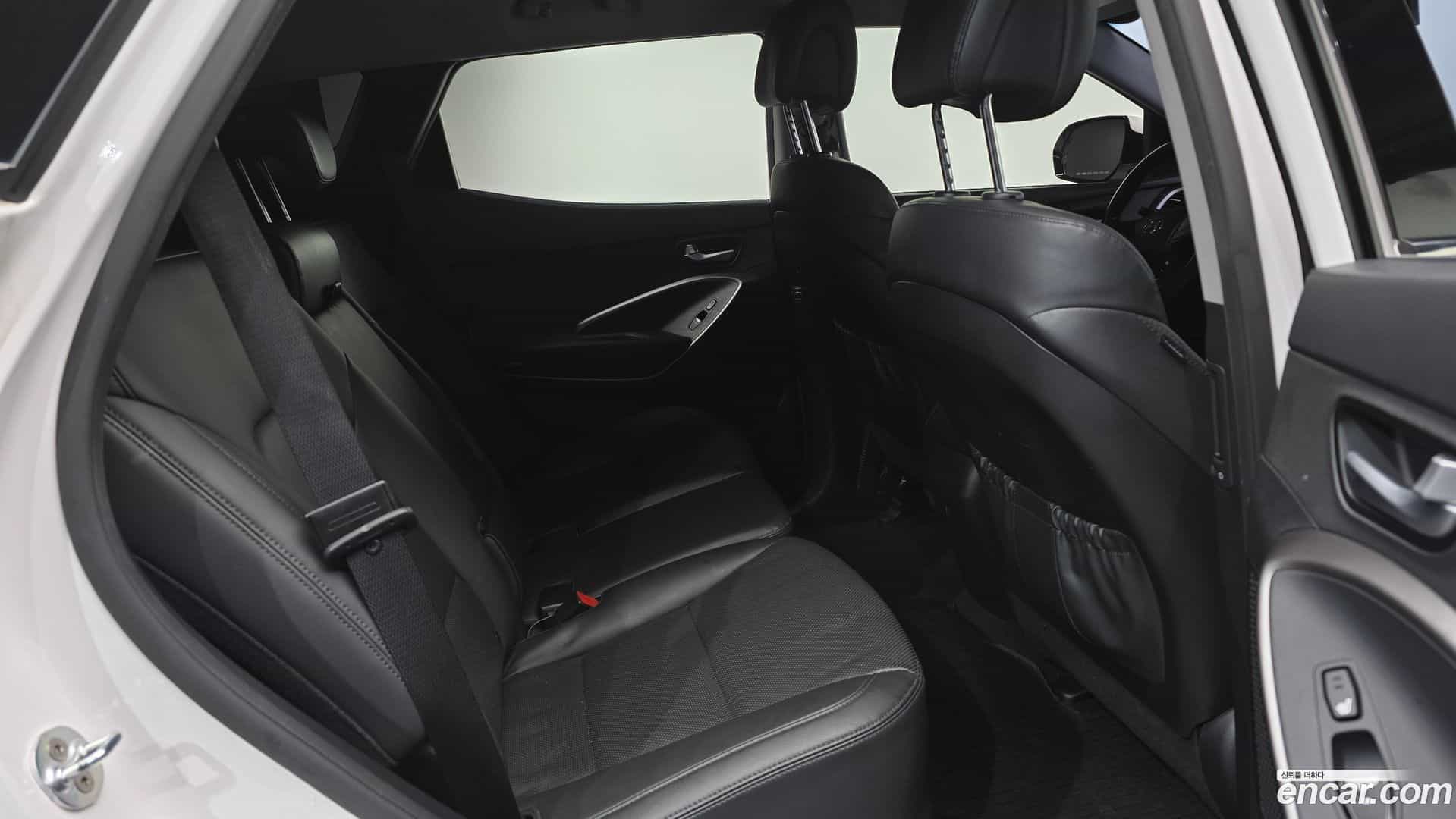 Santafe Hyundai 2016.3-OPTION-016