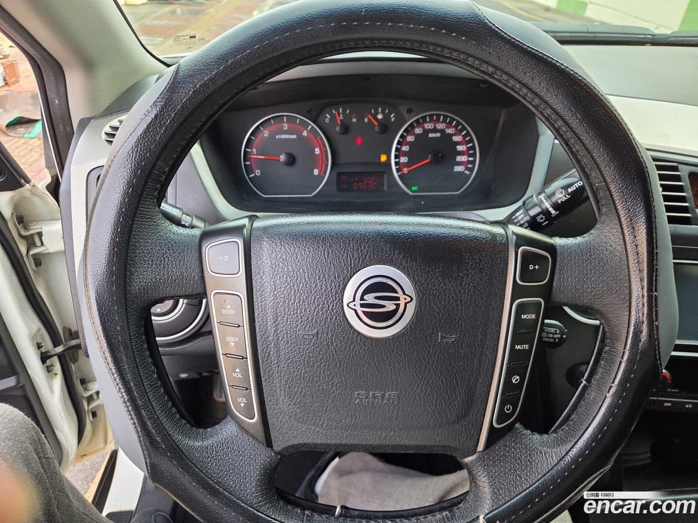 KORANDO KG_Mobility_Ssangyong 2013.1-INNER-008