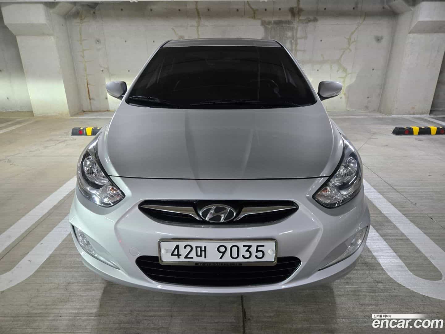 Accent Hyundai 2013.1-OUTER-003