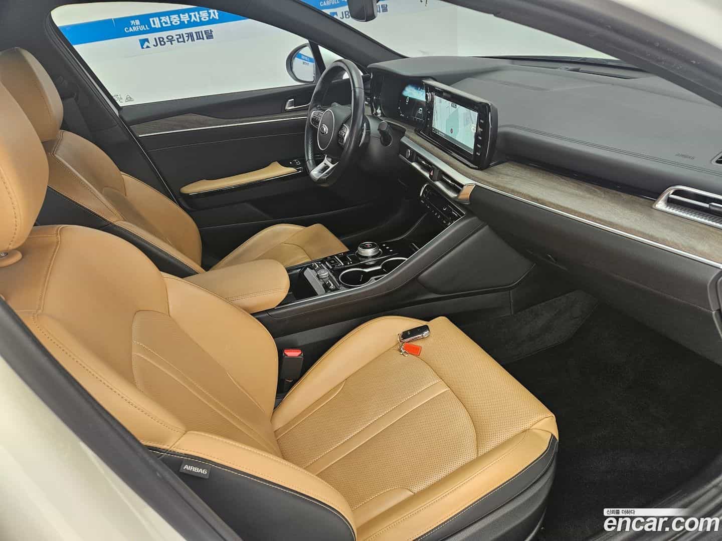 K5 Kia 2021.1-INNER-009