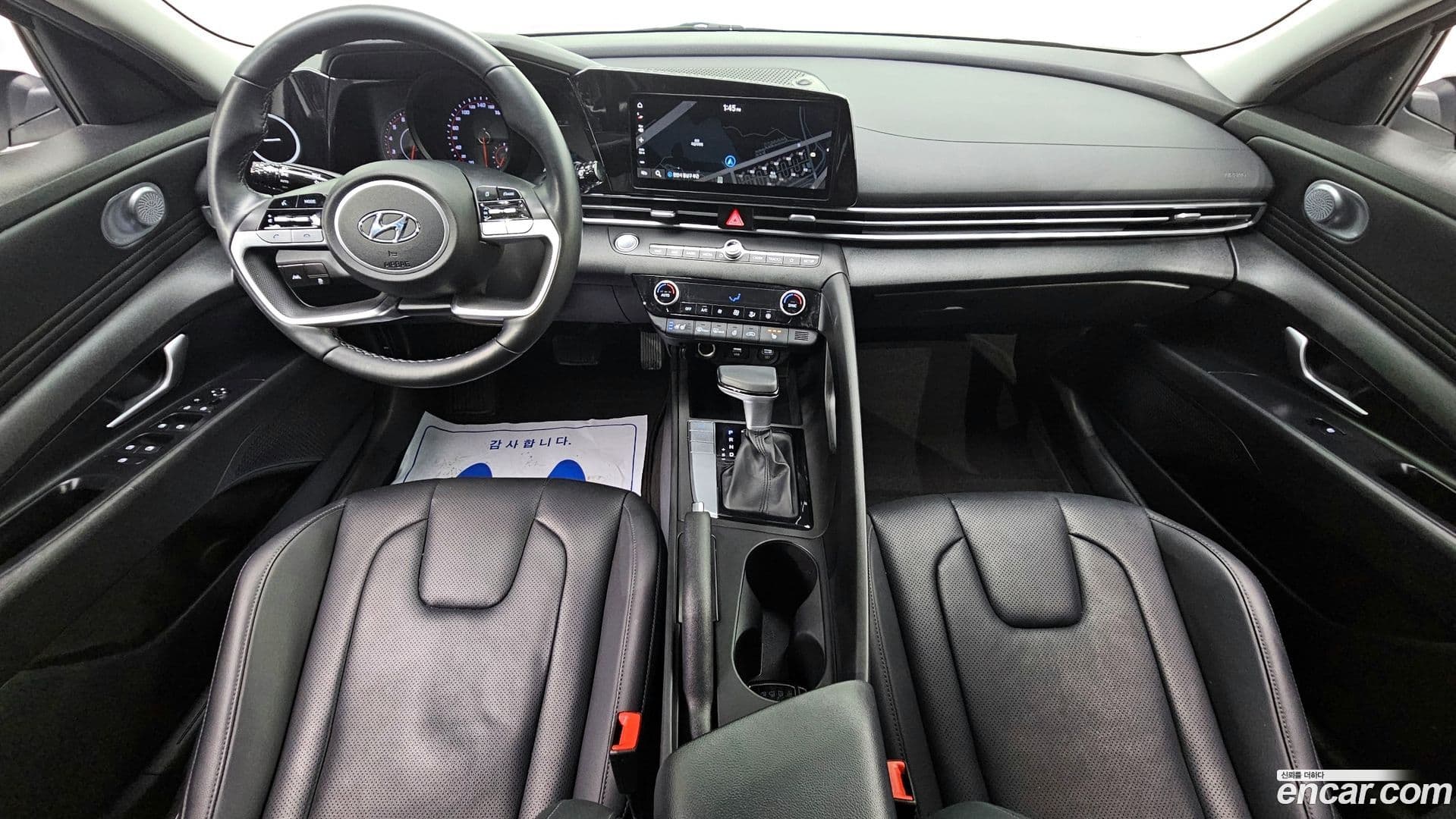 Main__Slider__Photo:AVANTE Hyundai 2020.9-6