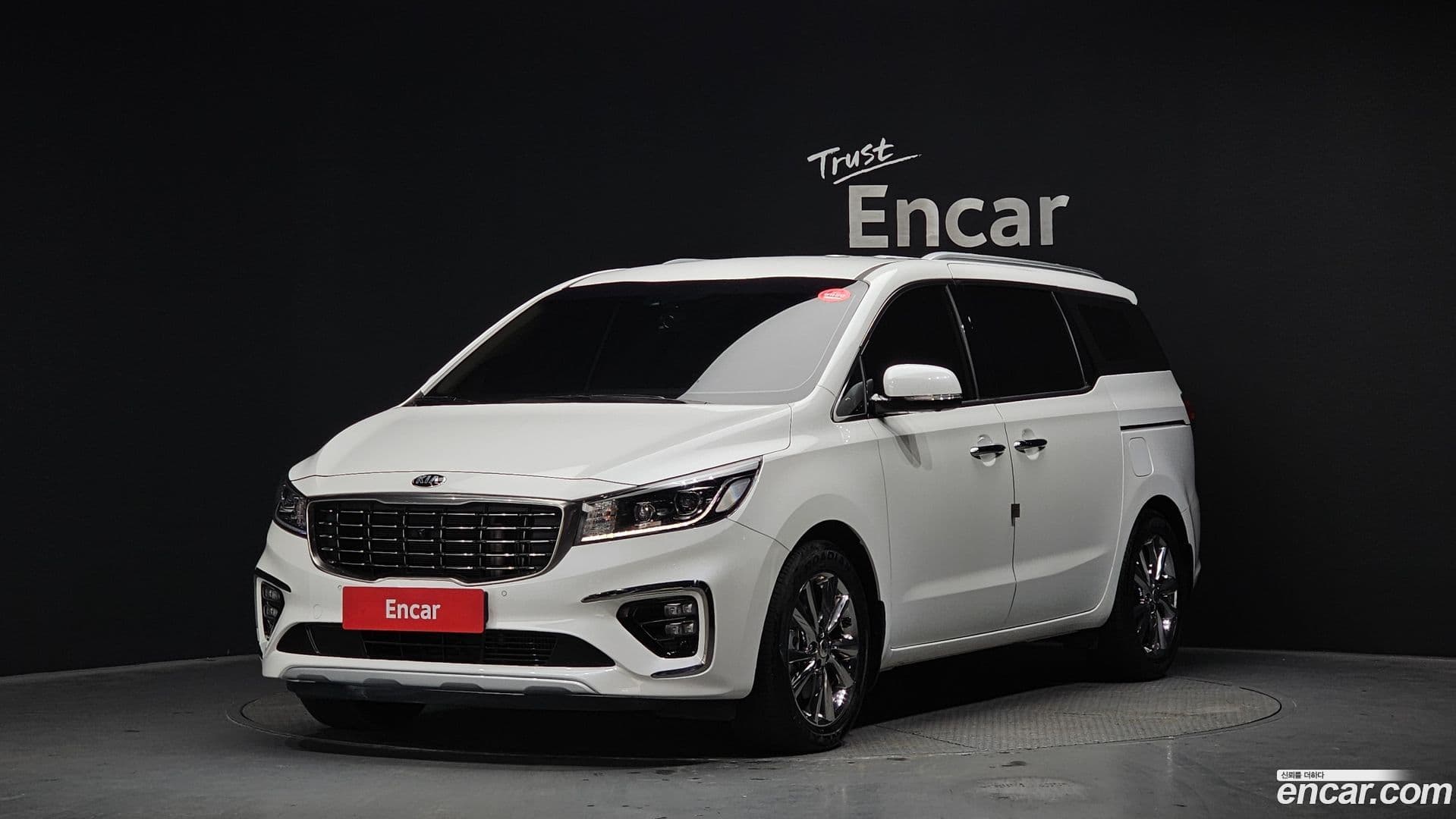 Main__Slider__Photo:Canival Kia 2020.0-0