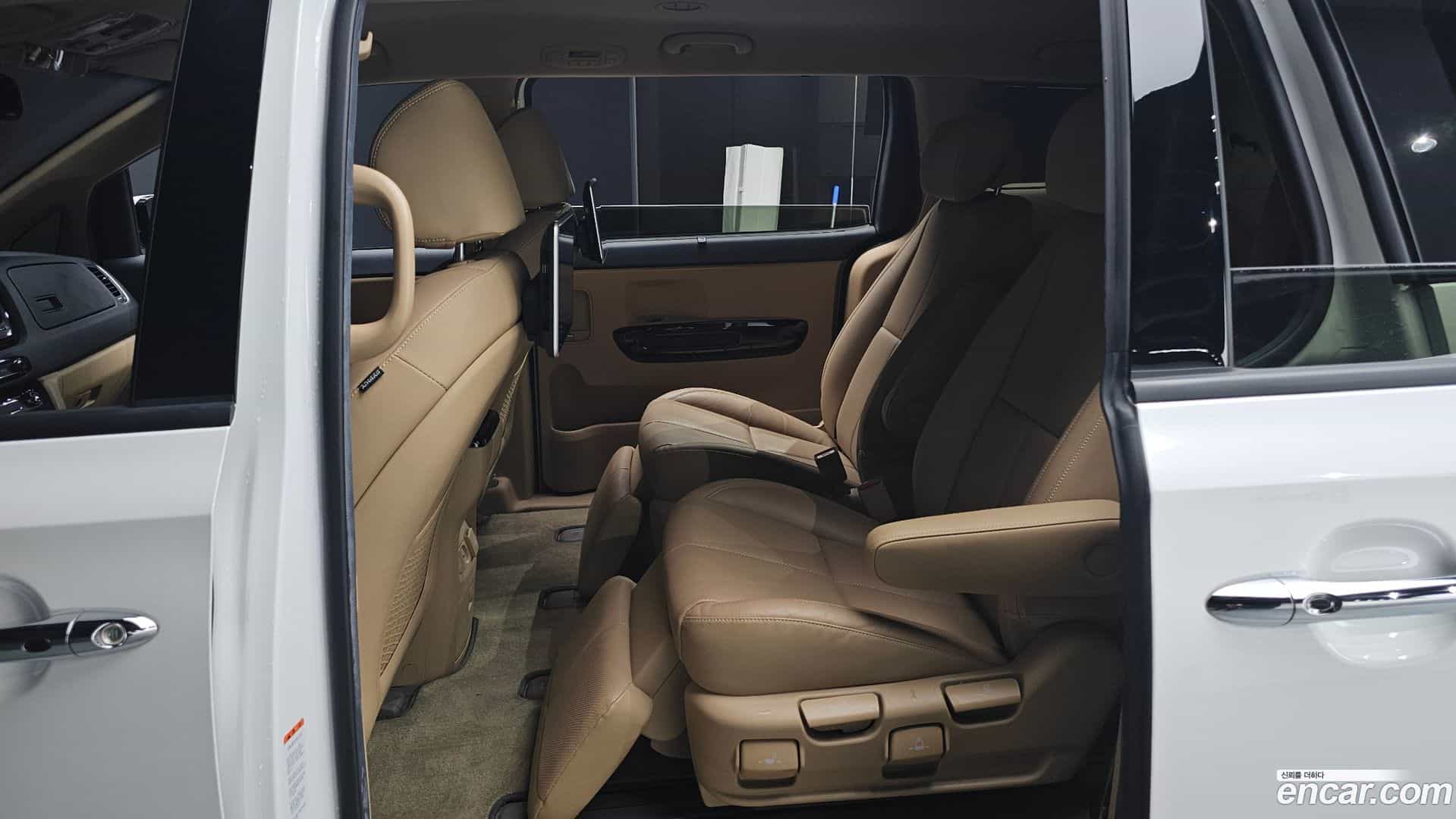 Canival Kia 2020.0-OPTION-016