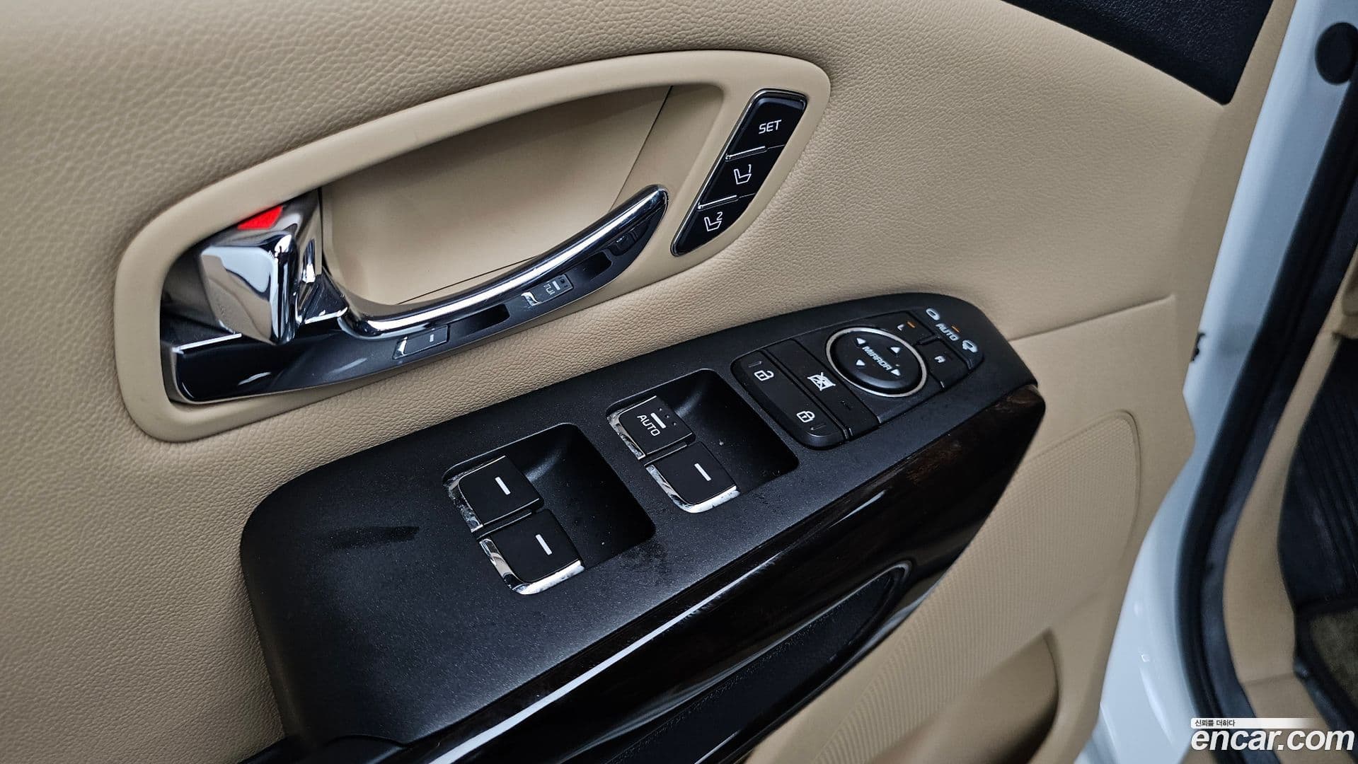 Main__Slider__Photo:Canival Kia 2020.0-15