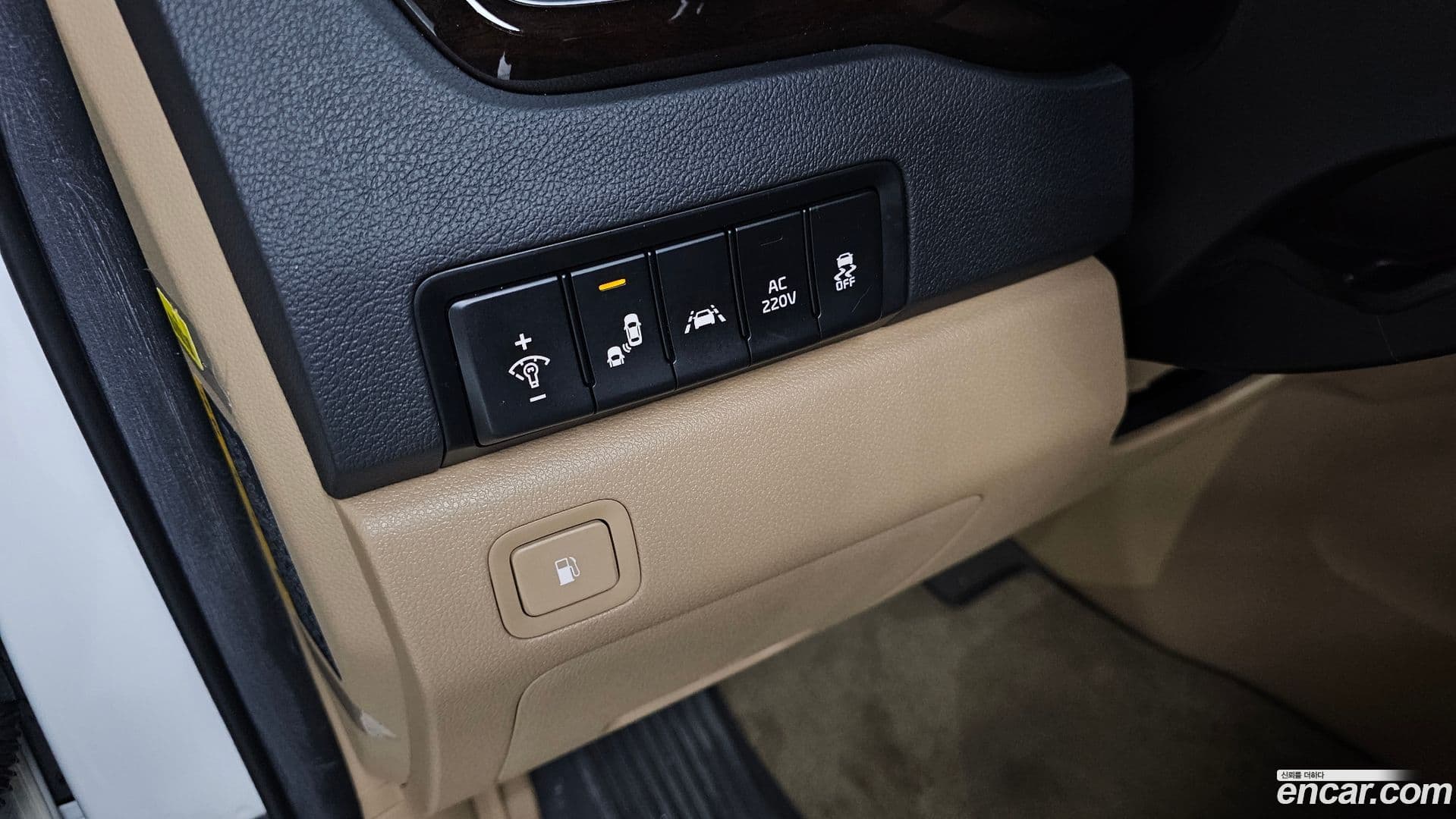 Main__Slider__Photo:Canival Kia 2020.0-16