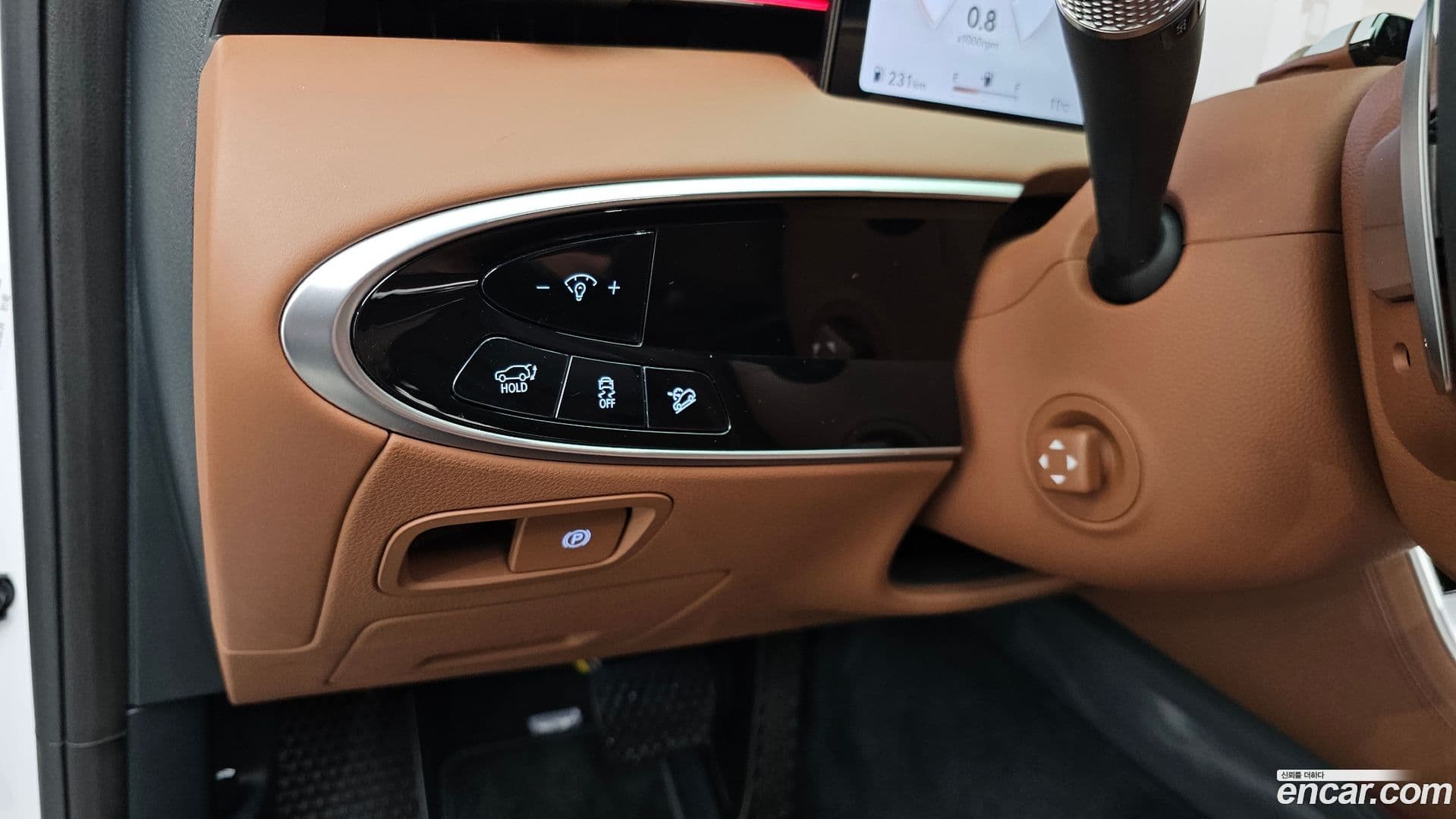 Main__Slider__Photo:GV70 Genesis 2025.8-17