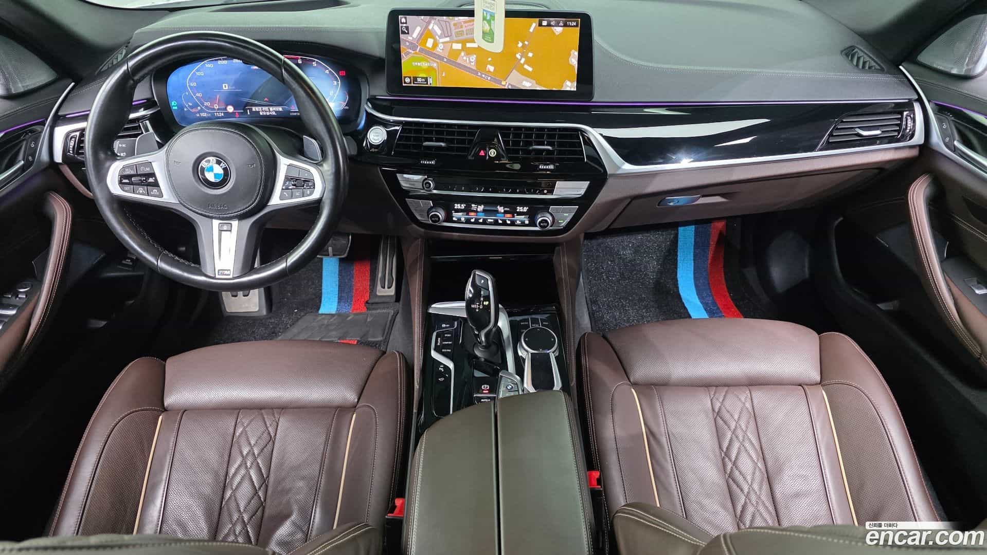 5-Series BMW 2022.0-INNER-007