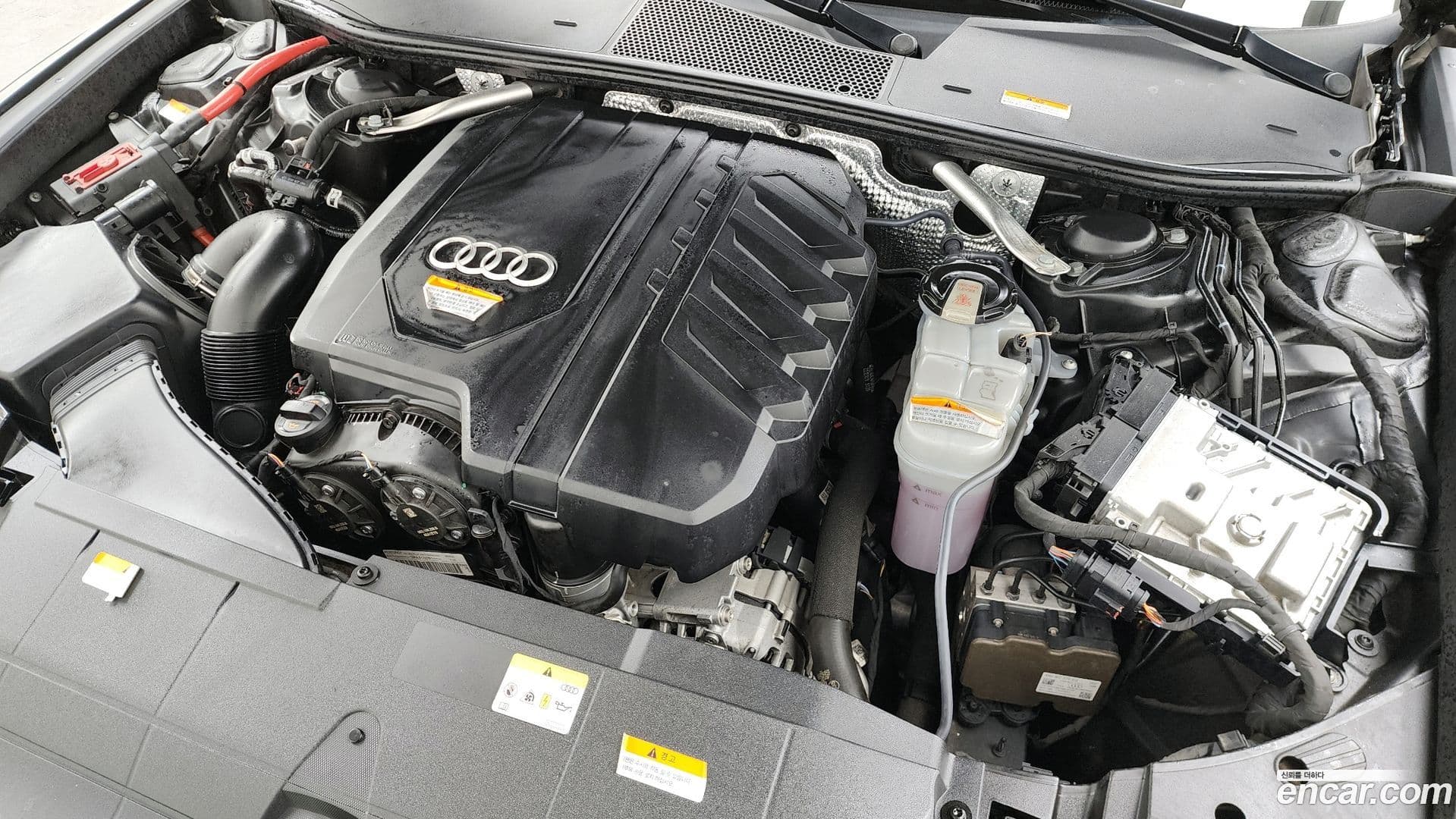 Main__Slider__Photo:A6 Audi 2021.9-5