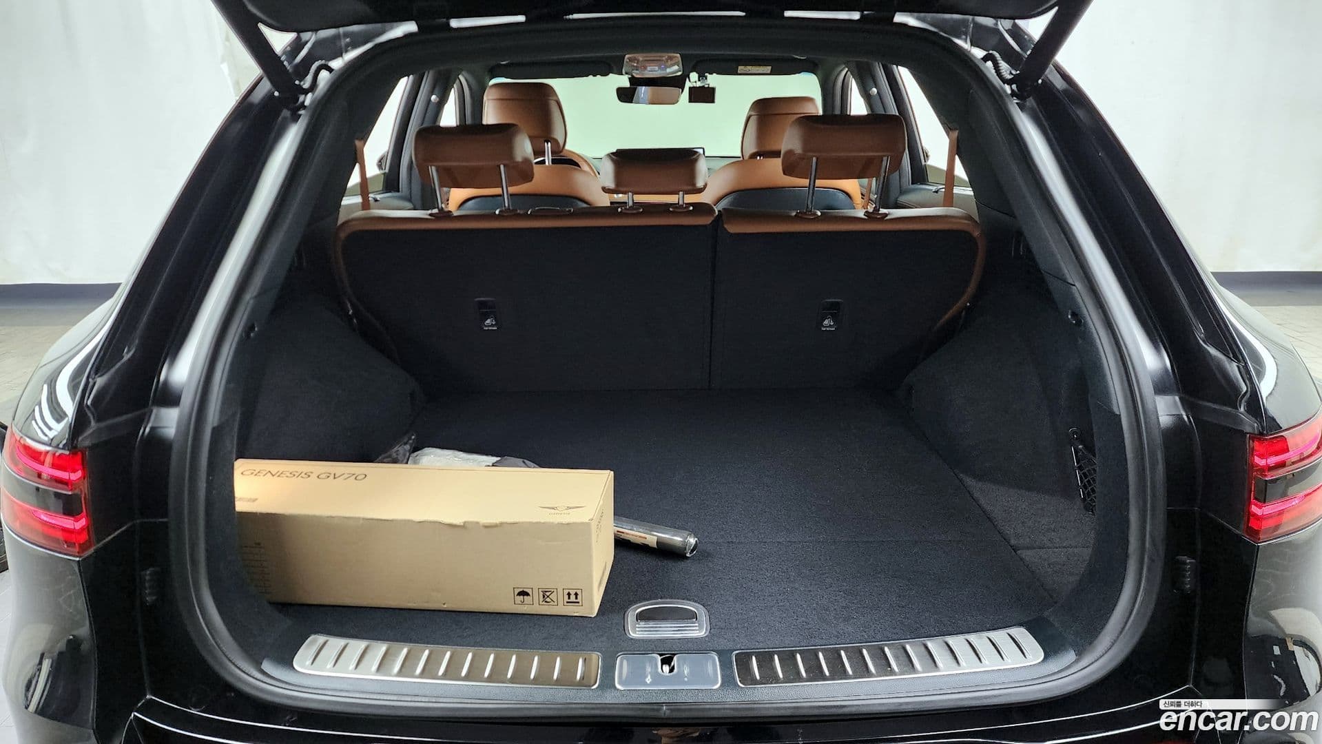 Main__Slider__Photo:GV70 Genesis 2023.3-19