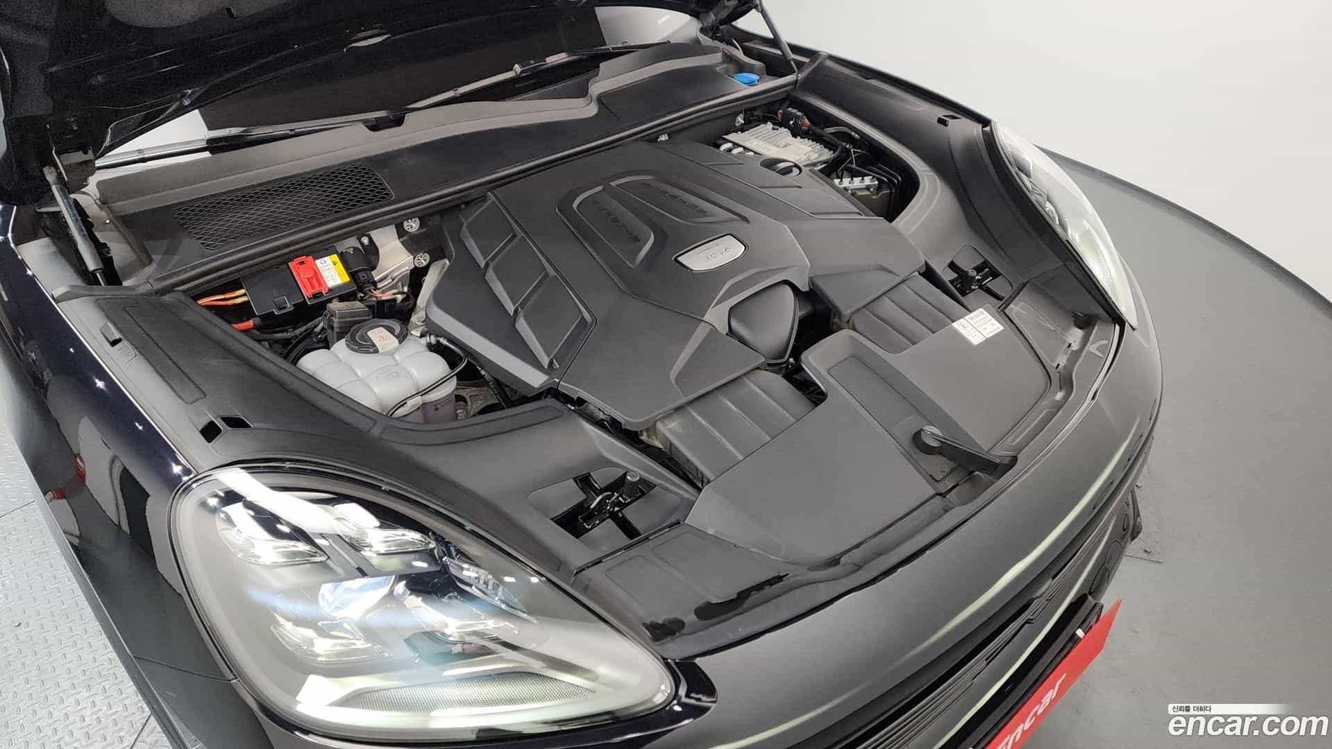 Cayenne Porsche 2021.7-INNER-006