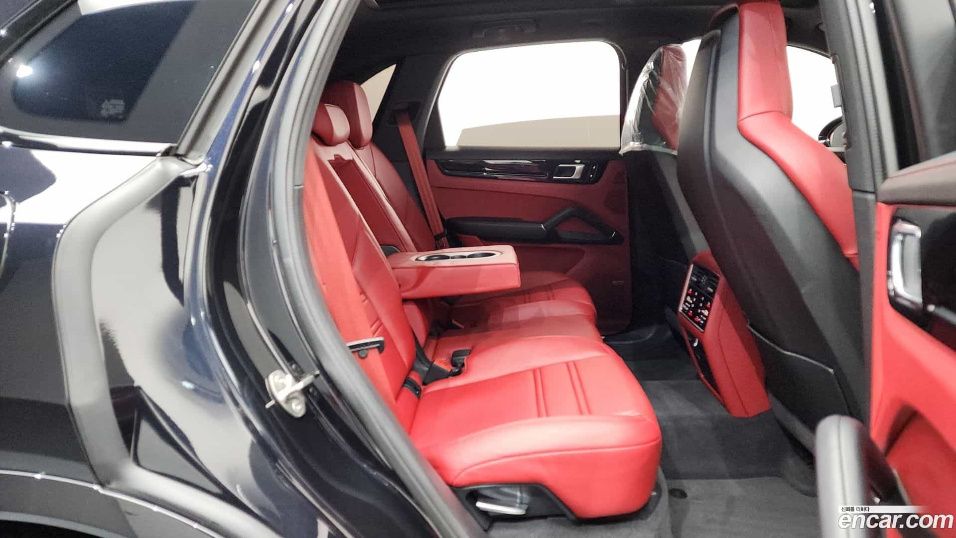 Cayenne Porsche 2021.7-OPTION-016