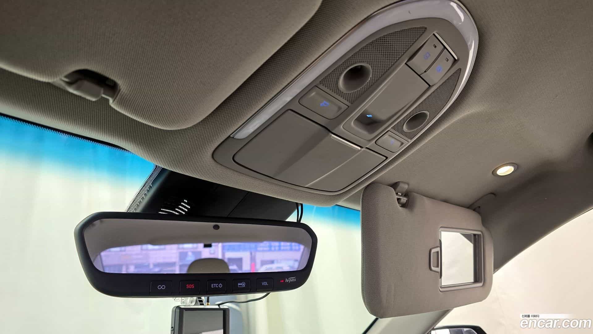 G80 Genesis 2018.1-OPTION-021