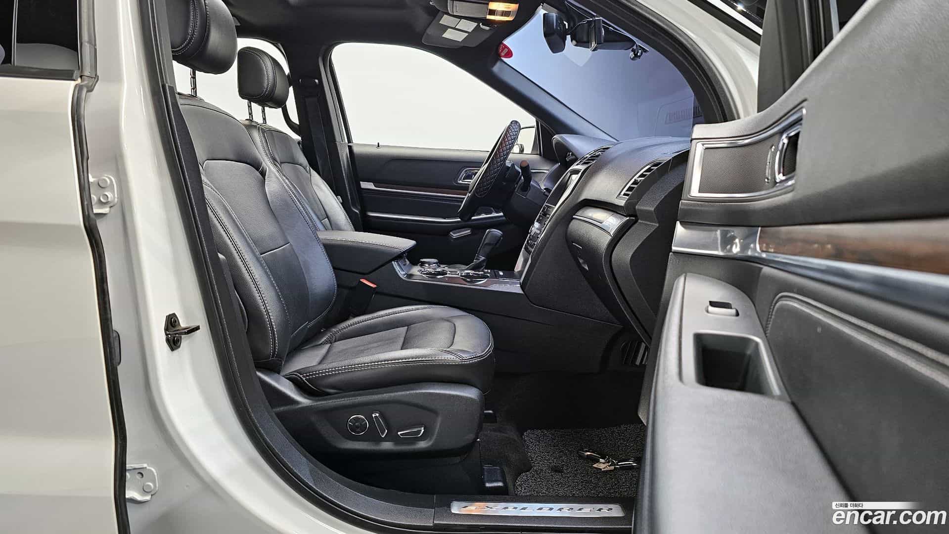 Explorer Ford 2017.8-INNER-010