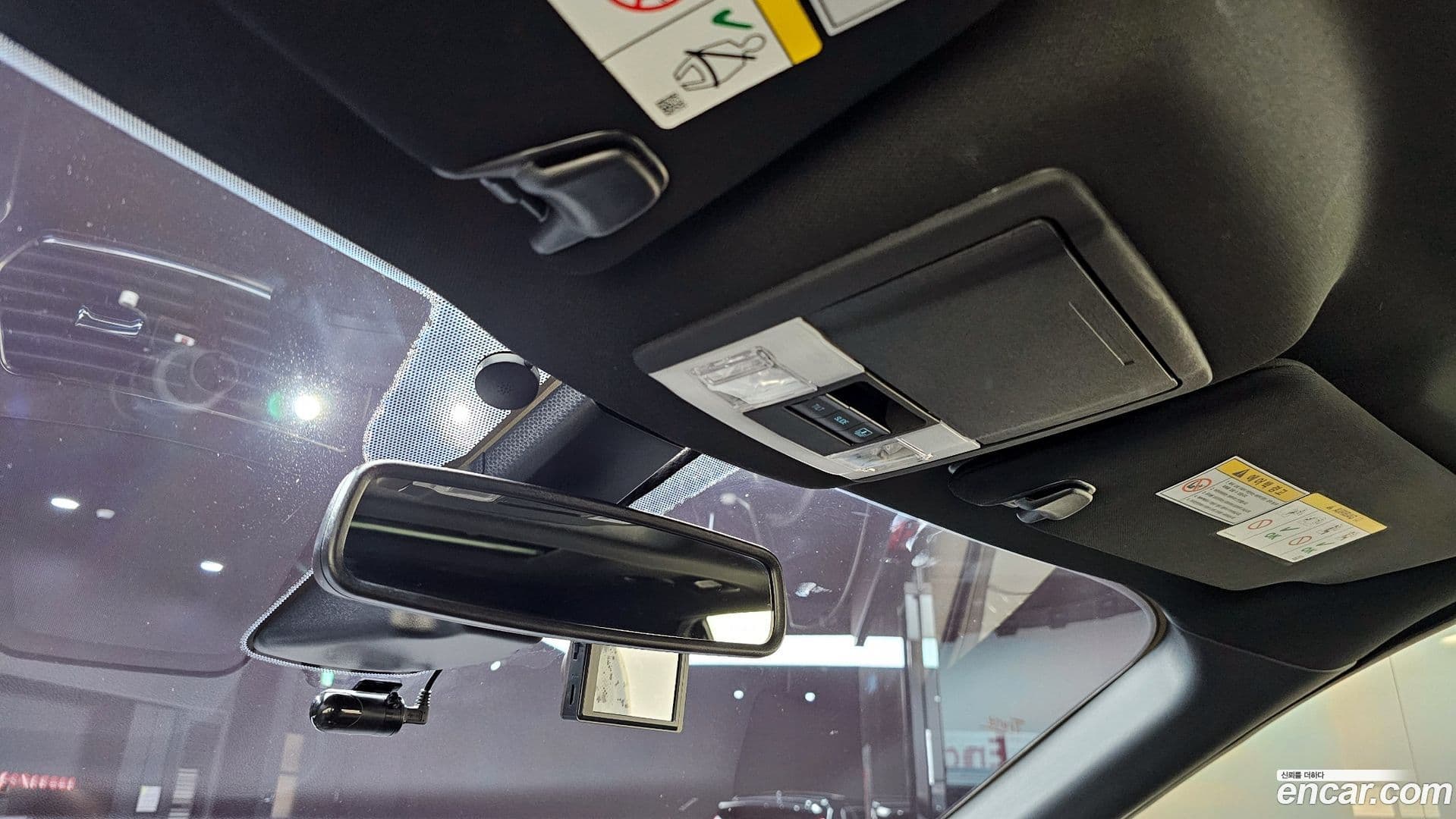 Main__Slider__Photo:Explorer Ford 2017.8-15