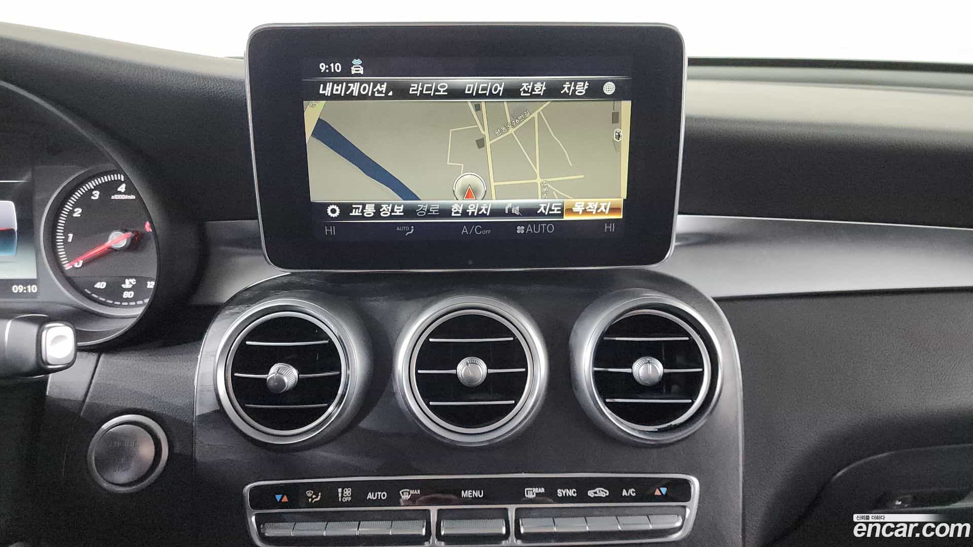 GLC-Class Mercedes-Benz 2019.6-OPTION-019