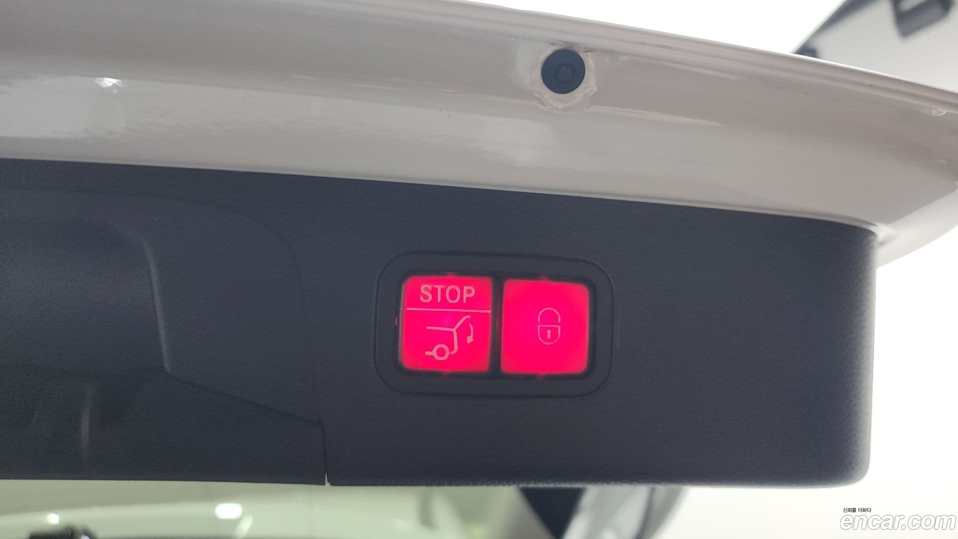 Main__Slider__Photo:GLC-Class Mercedes-Benz 2019.6-18