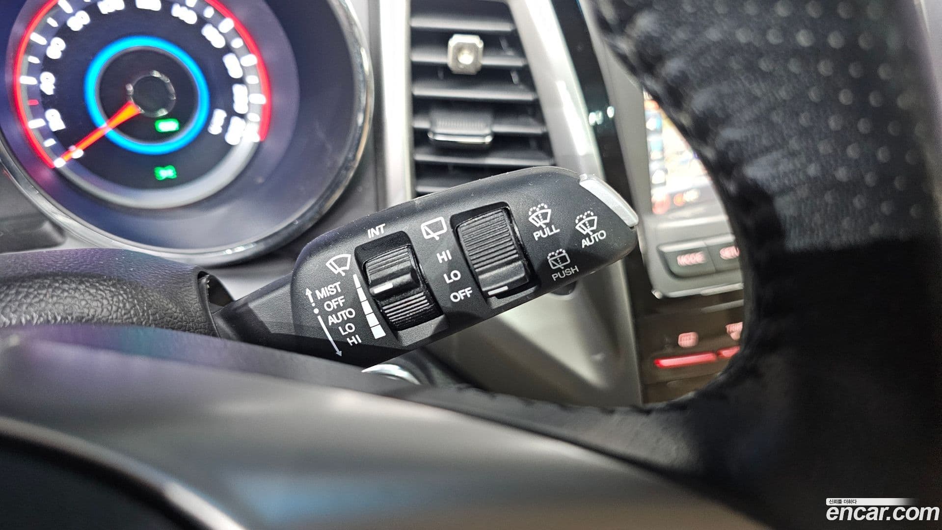 Main__Slider__Photo:TIBOLI KG_Mobility_Ssangyong 2016.5-18