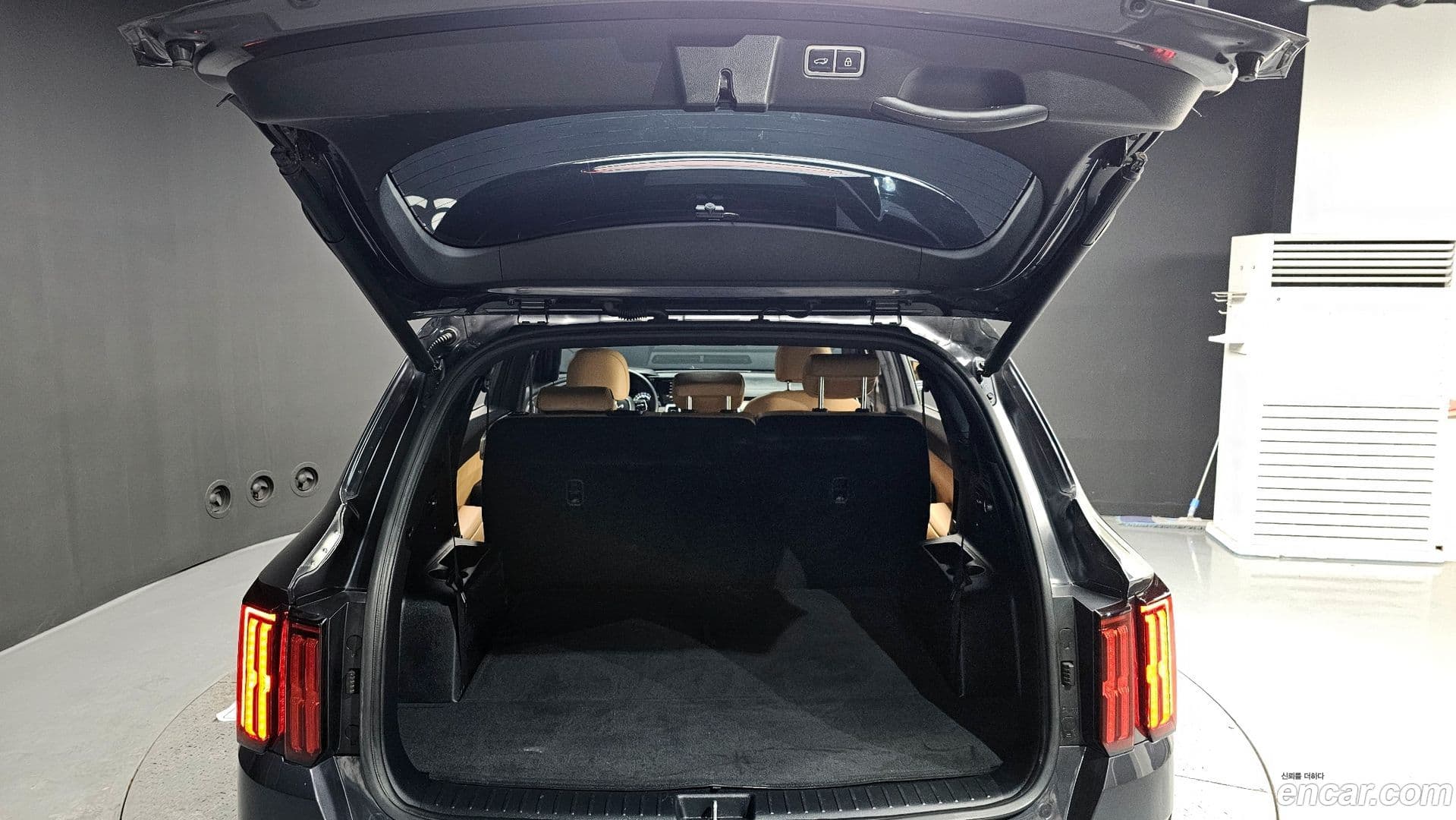 Main__Slider__Photo:Sorento Kia 2021.11-19