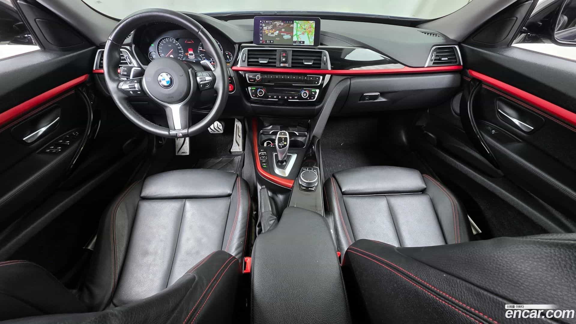 Gran Turismo BMW 2020.4-INNER-007