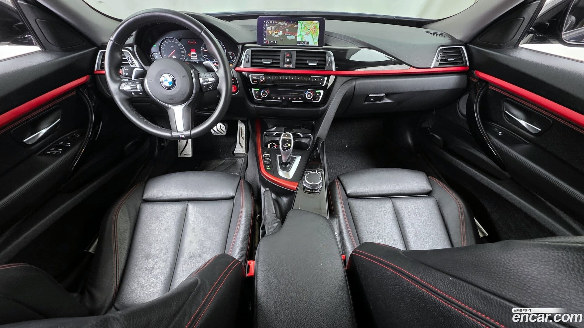 Main__Slider__Photo:Gran Turismo BMW 2020.4-6