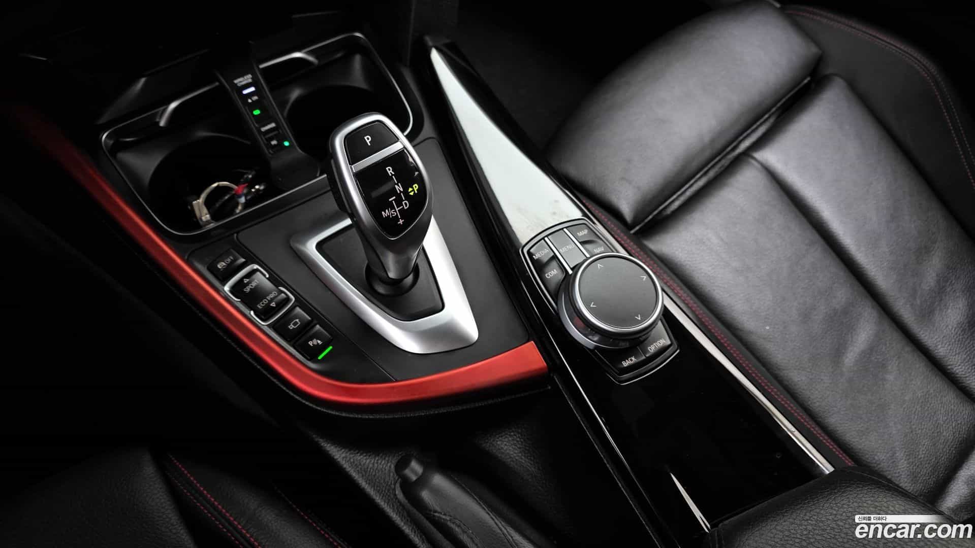 Gran Turismo BMW 2020.4-INNER-009